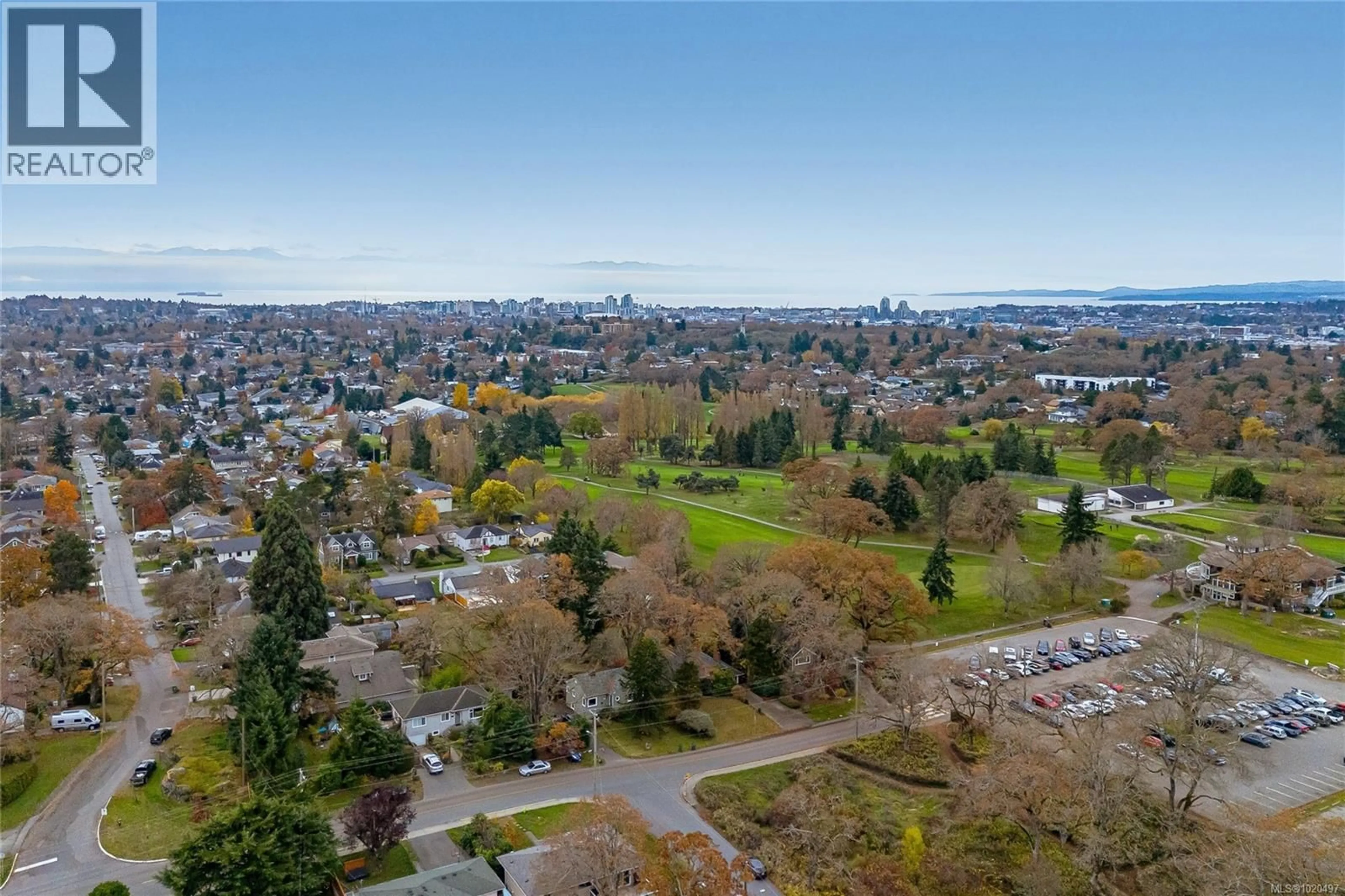 A pic from outside/outdoor area/front of a property/back of a property/a pic from drone, water/lake/river/ocean view for 1465 DERBY ROAD, Saanich British Columbia V8P1T2