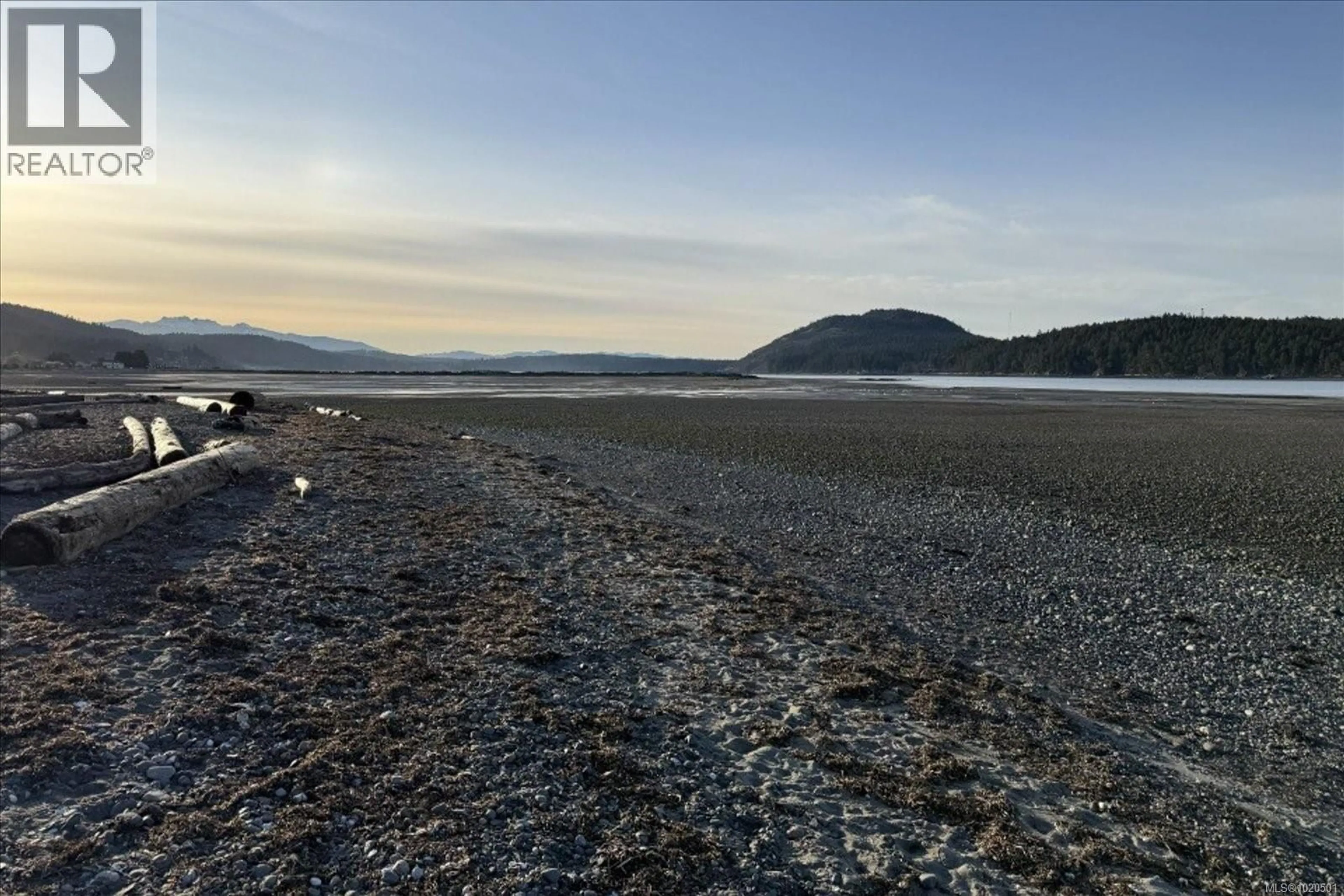 Blurry image for 7850 SHANGRI-LA ROAD, Lantzville British Columbia V0R2H0