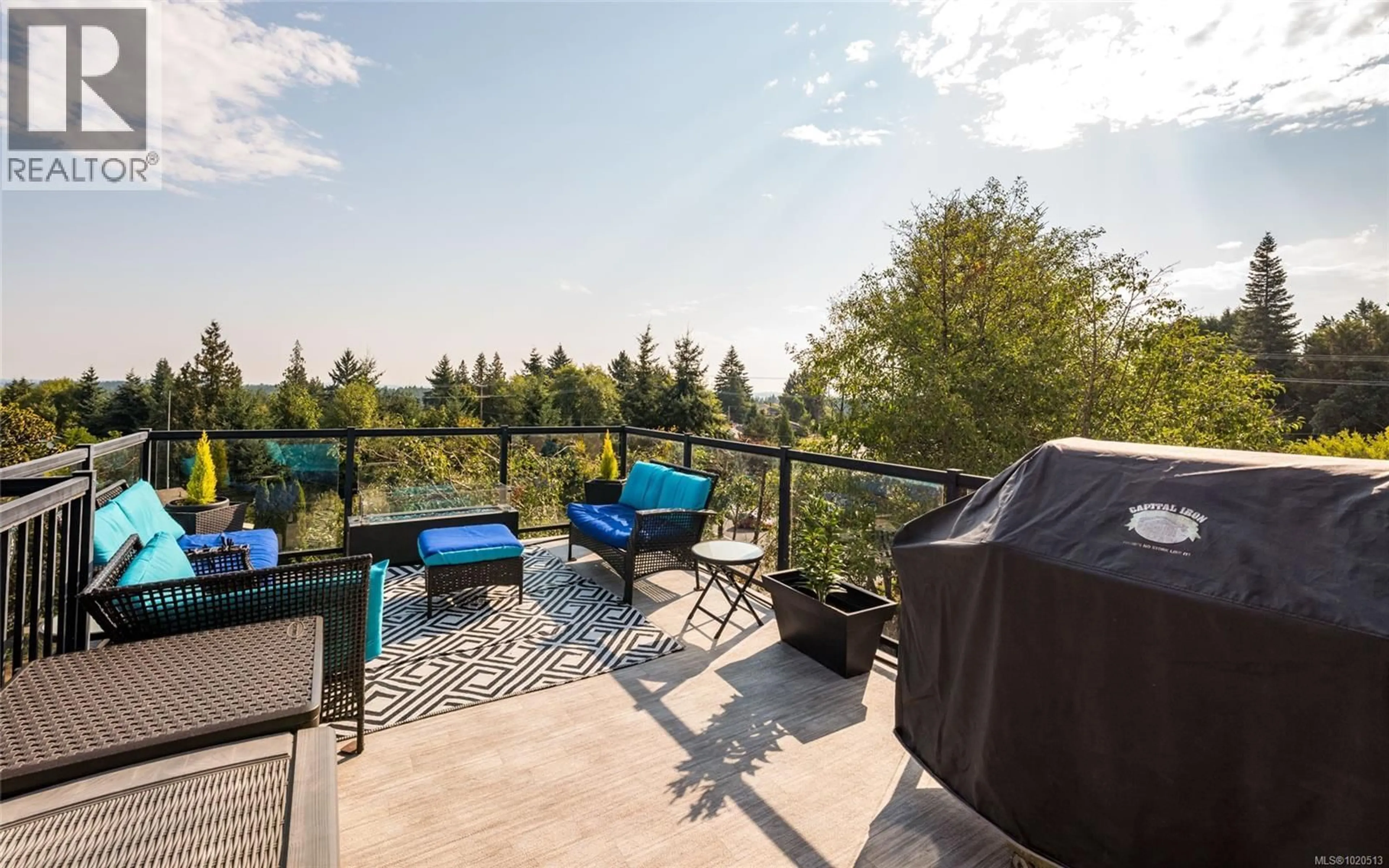 Patio, unknown for 653 CAIRNDALE ROAD, Colwood British Columbia V9C3M7