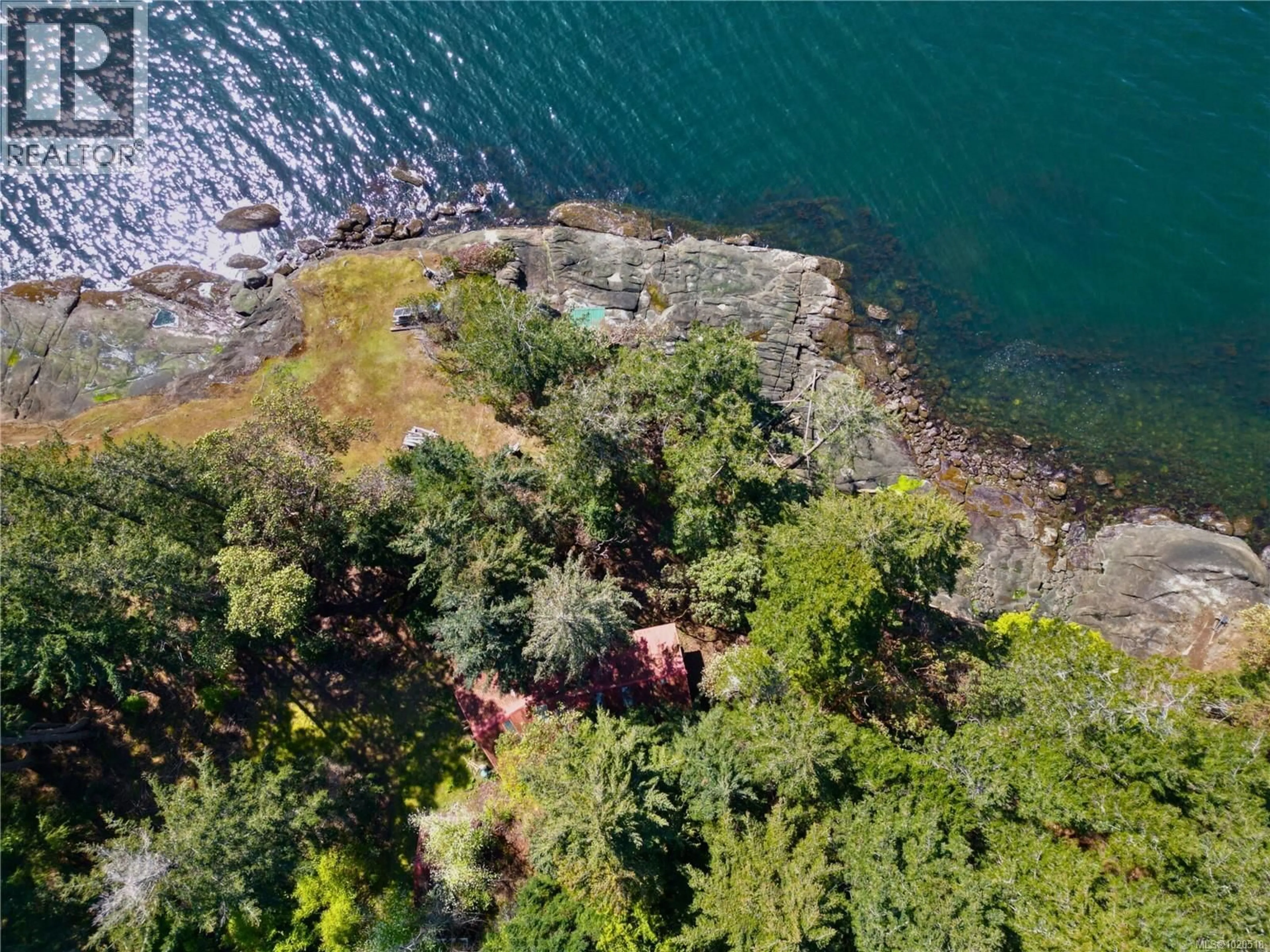 A pic from outside/outdoor area/front of a property/back of a property/a pic from drone, water/lake/river/ocean view for 3 GRANT ROAD, Lasqueti Island British Columbia V0R2J0