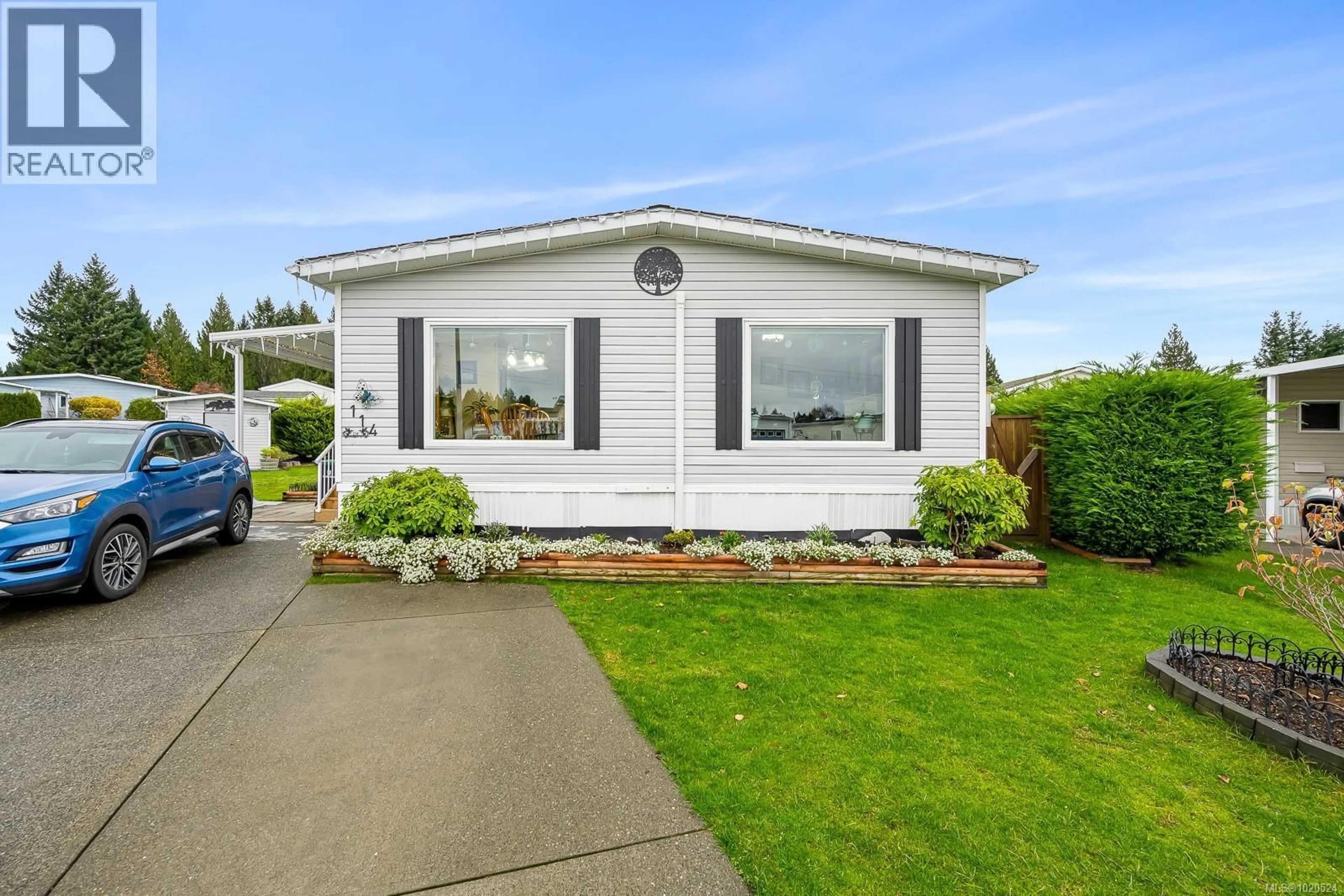 Home with vinyl exterior material, street for 114 - 4714 MUIR ROAD, Courtenay British Columbia V9N8Z6