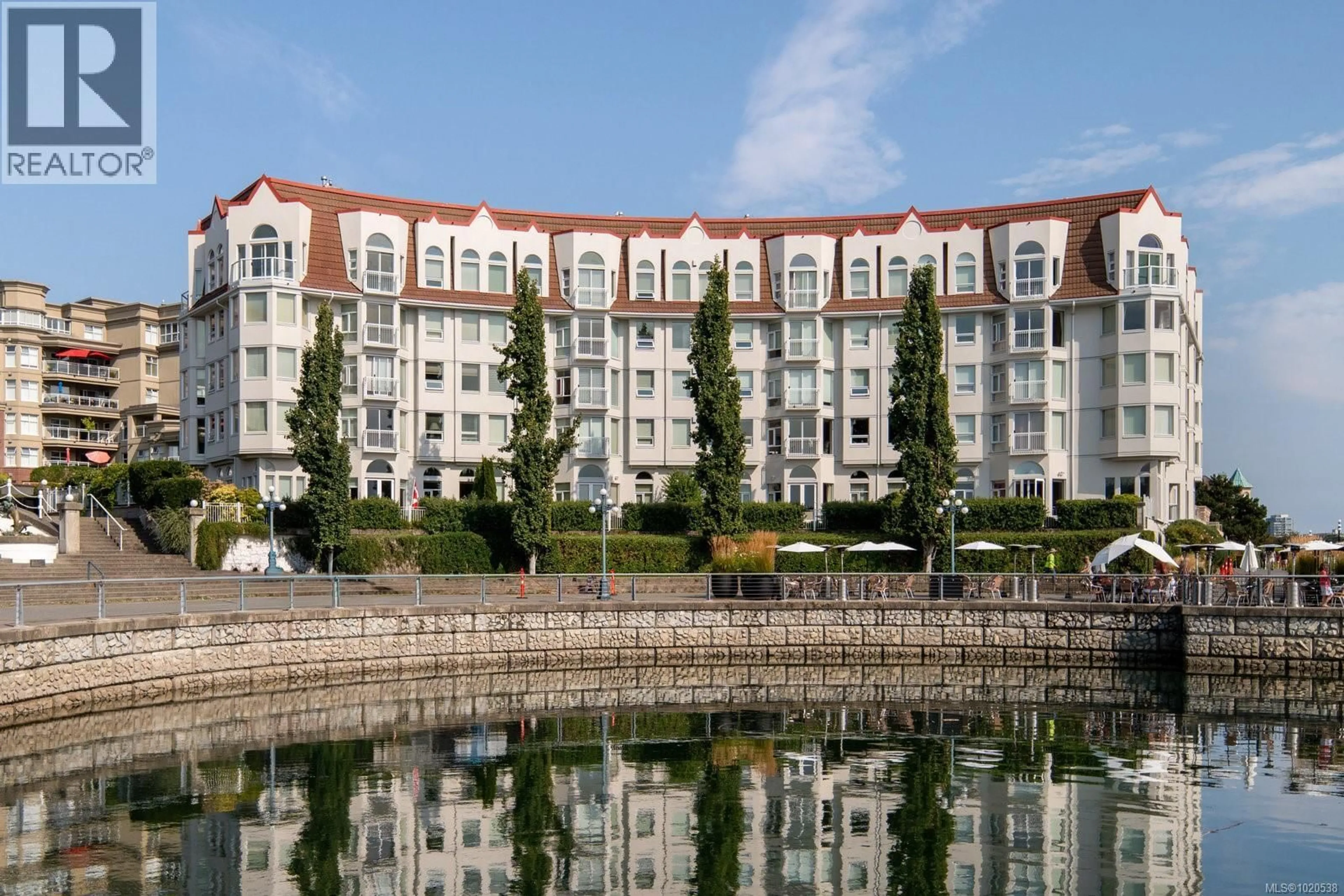 Blurry image for 418 - 10 PAUL KANE PLACE, Victoria British Columbia V9A7J8