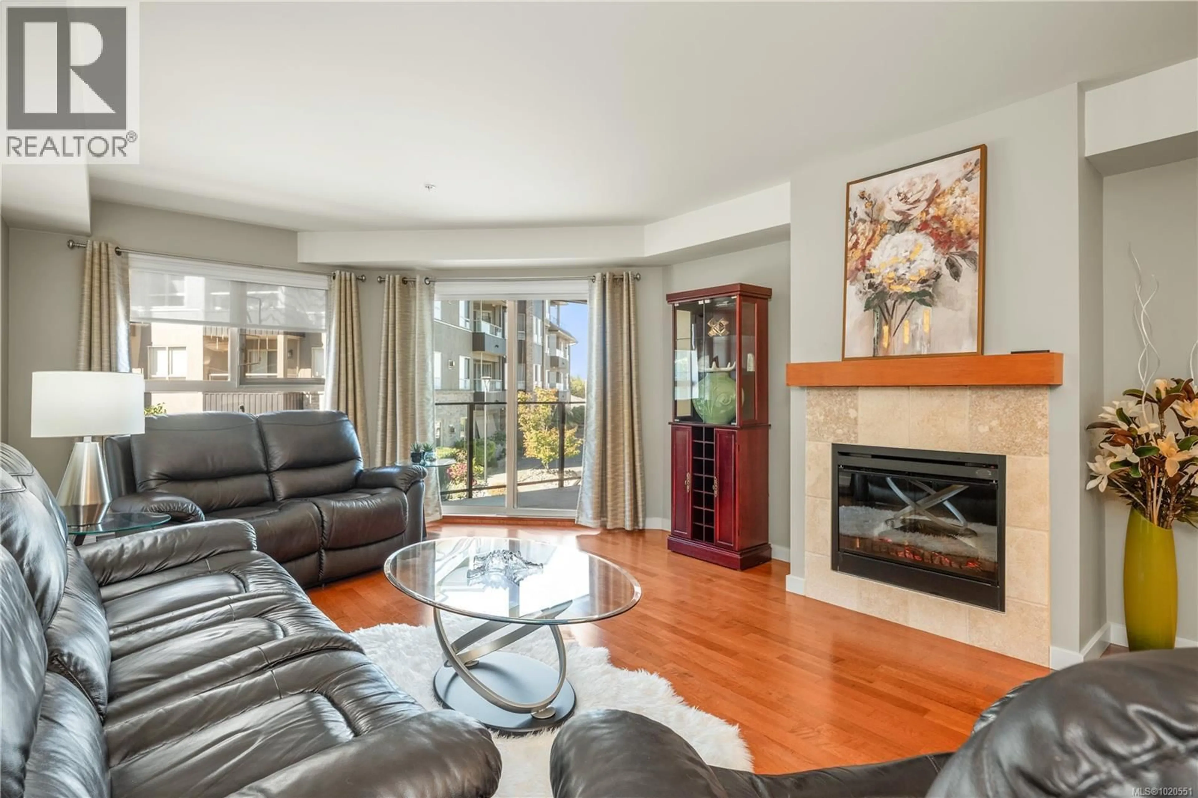 Living room with furniture, unknown for 212 - 6728 DICKINSON ROAD, Nanaimo British Columbia V9T1T3