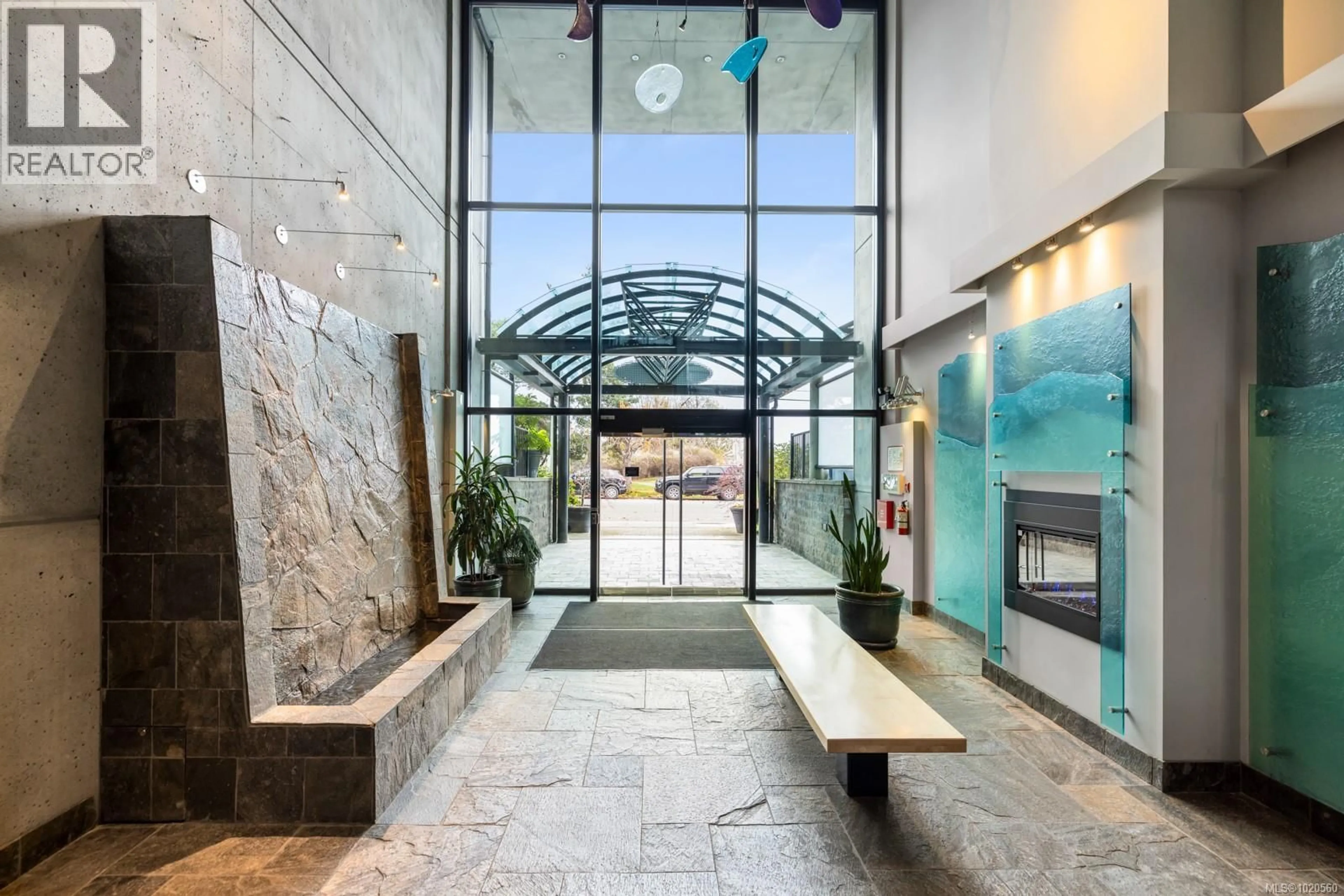 Indoor foyer for 413 - 21 ERIE STREET, Victoria British Columbia V8V5A8