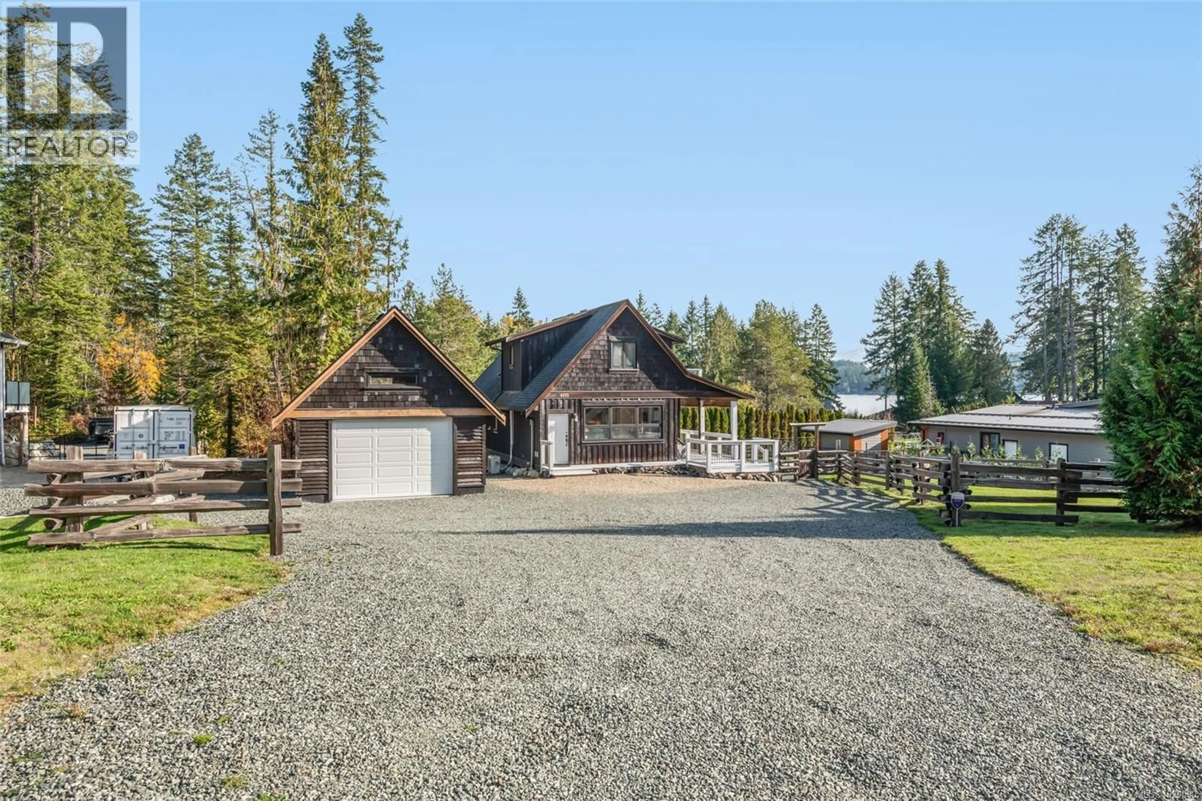 A pic from outside/outdoor area/front of a property/back of a property/a pic from drone, unknown for 6373 SALAL ROAD, Port Alberni British Columbia V9Y8Z3