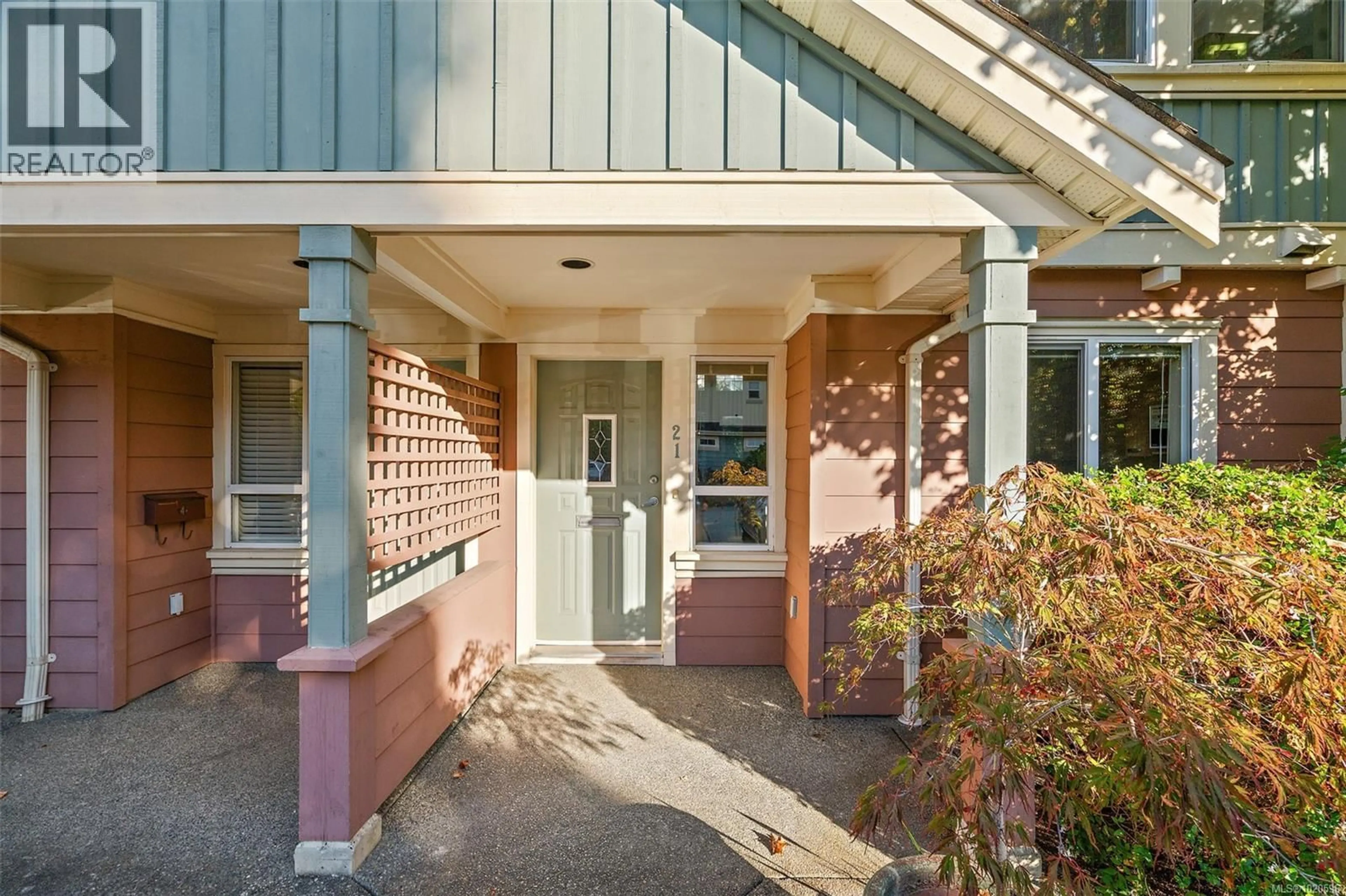 Unknown for 21 - 1019 NORTH PARK STREET, Victoria British Columbia V8T5L4