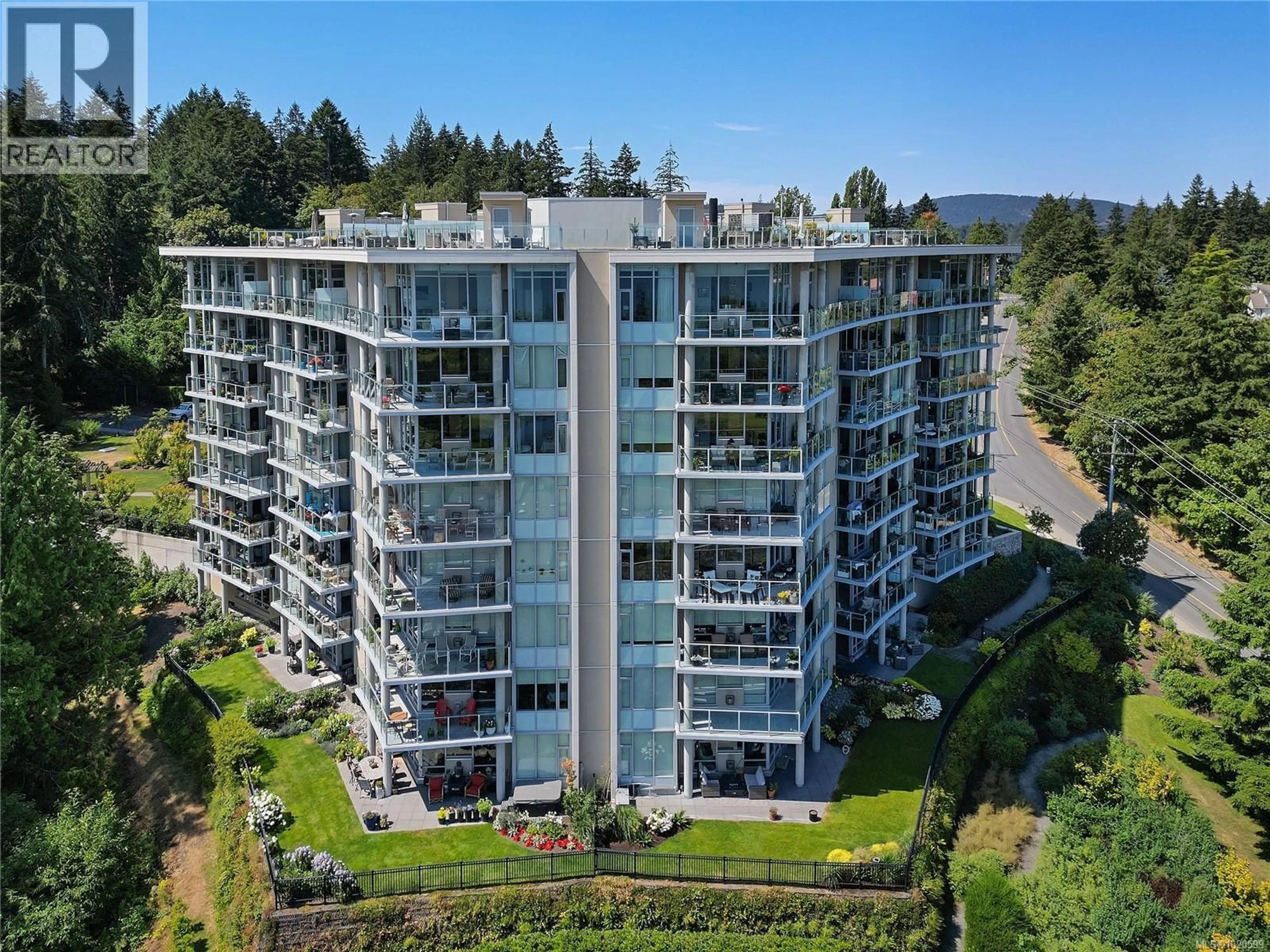 A pic from outside/outdoor area/front of a property/back of a property/a pic from drone, unknown for 403 - 5388 HILL RISE TERRACE, Saanich British Columbia V8Y3K3