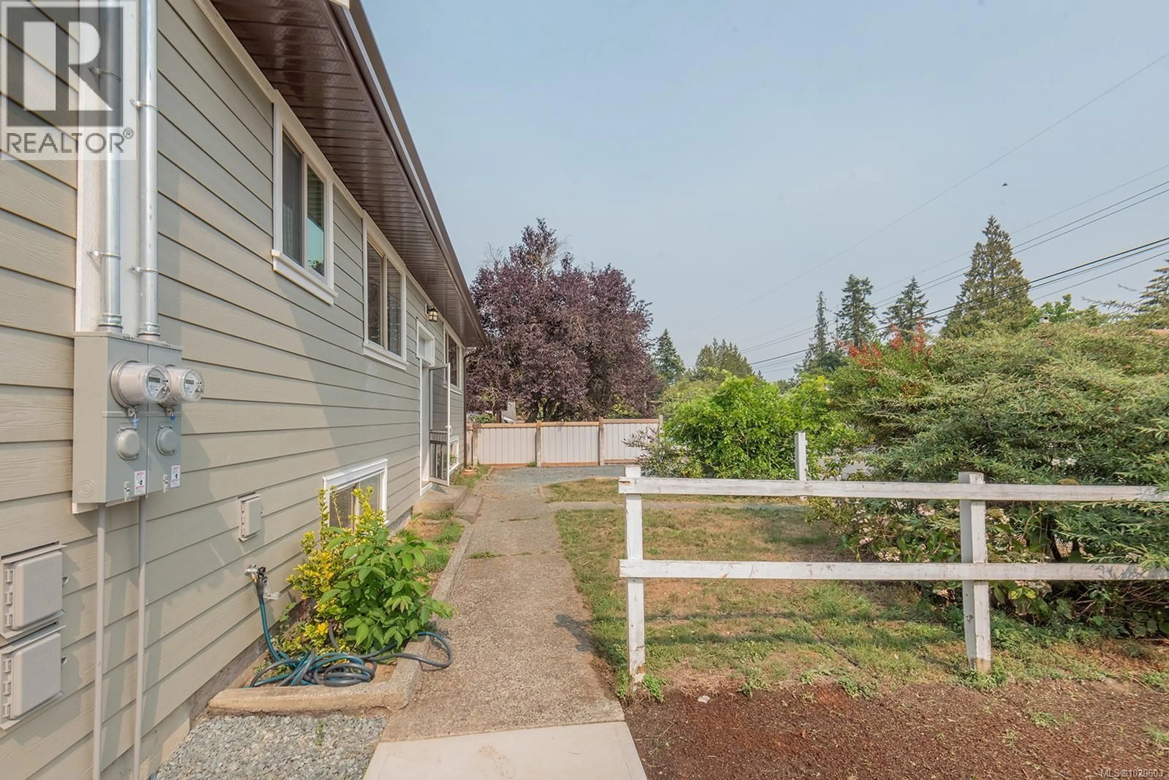 Patio, street for 9242 COTTONWOOD ROAD, Chemainus British Columbia V0R1K5