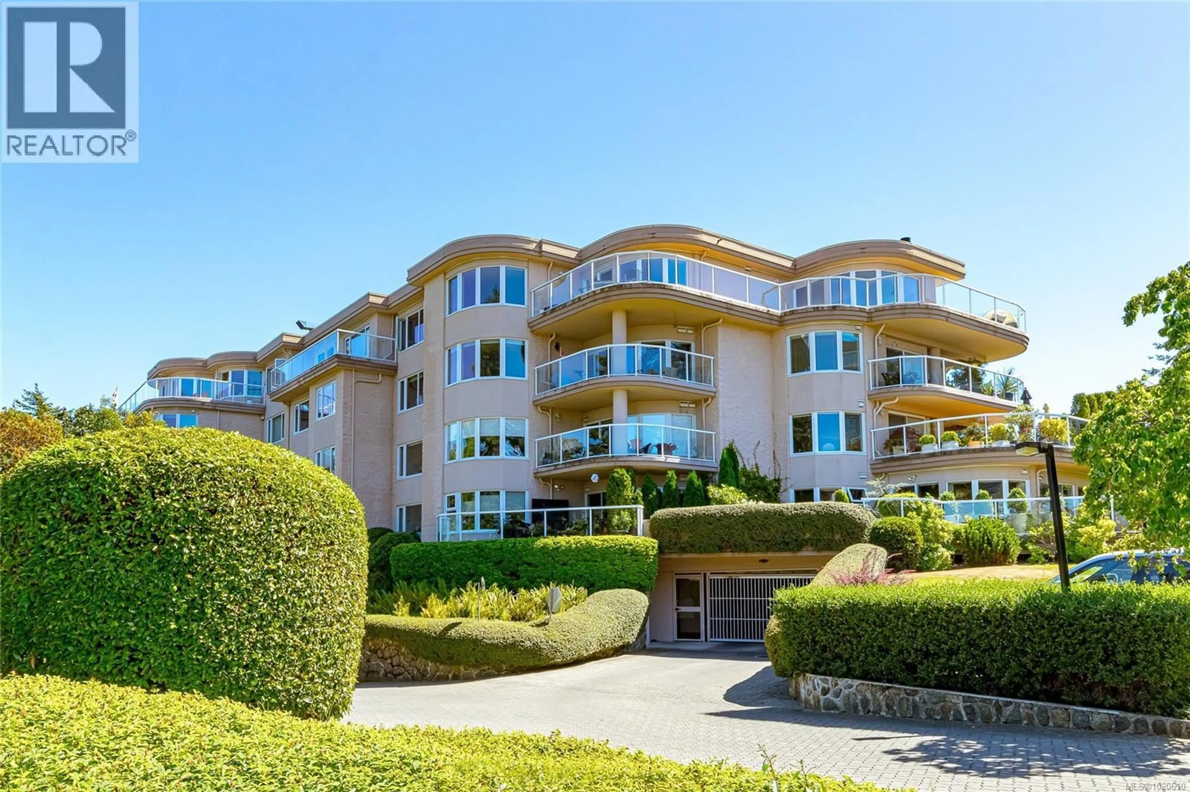 Unknown for 3304 - 2829 ARBUTUS ROAD, Saanich British Columbia V8N5X5