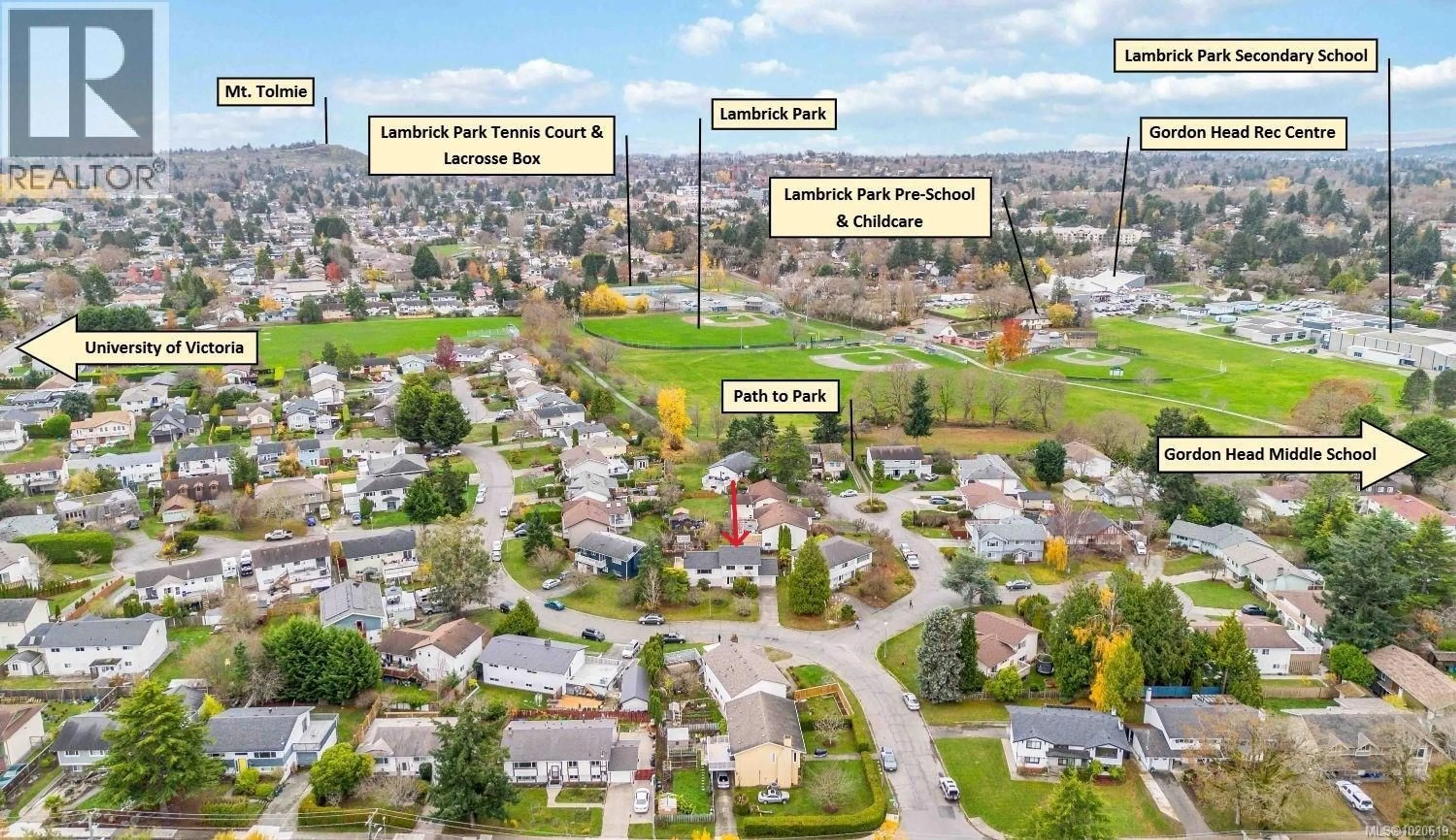 A pic from outside/outdoor area/front of a property/back of a property/a pic from drone, street for 4251 ROSSITER DRIVE, Saanich British Columbia V8N4S9