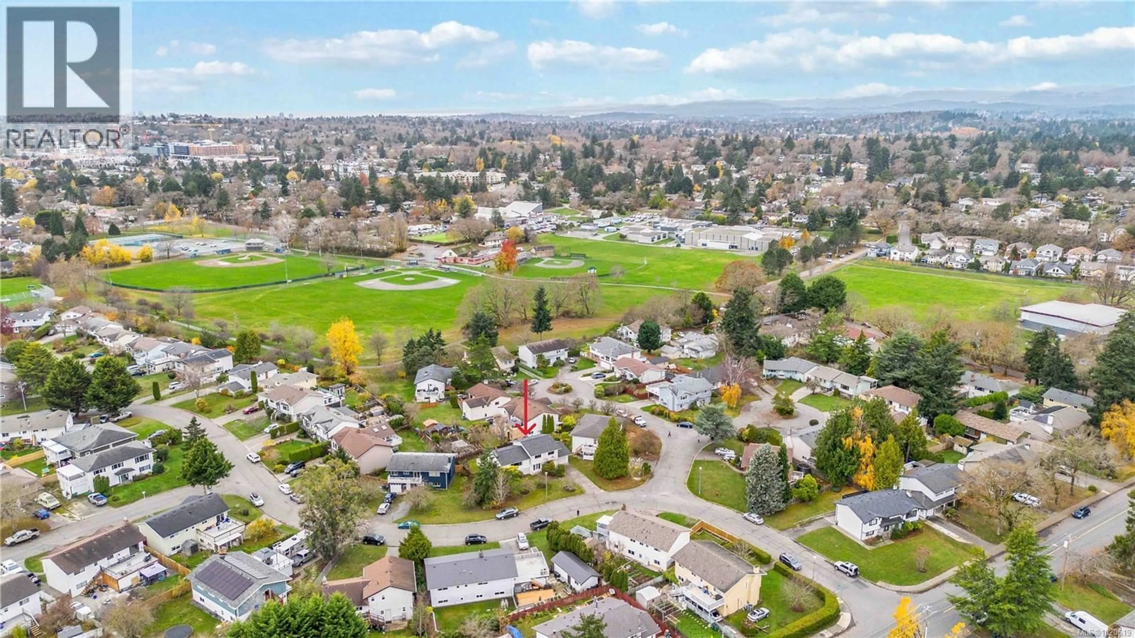 A pic from outside/outdoor area/front of a property/back of a property/a pic from drone, mountain view for 4251 ROSSITER DRIVE, Saanich British Columbia V8N4S9