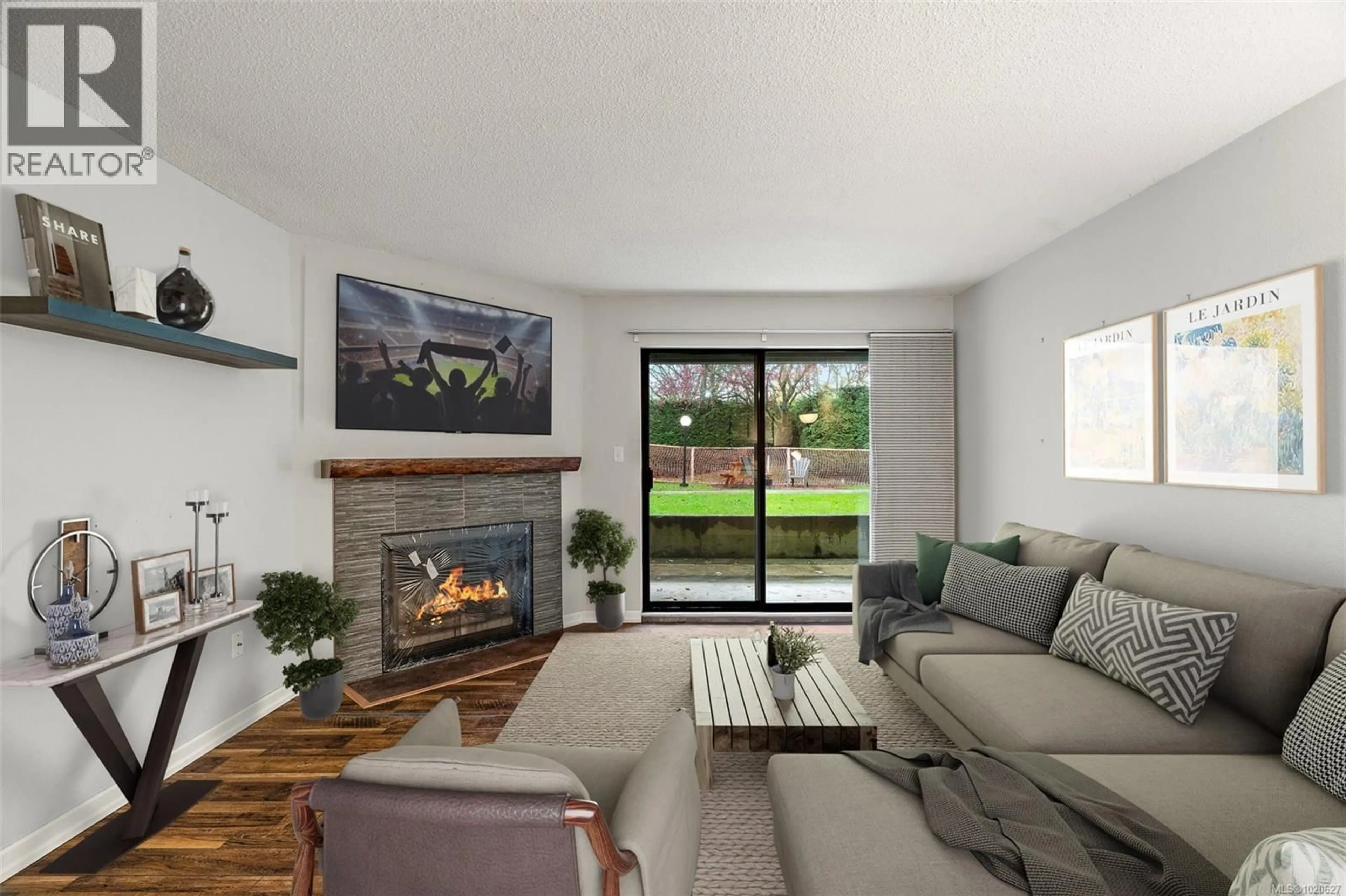 Living room with furniture, unknown for 105 - 3255 GLASGOW AVENUE, Saanich British Columbia V8X4S4