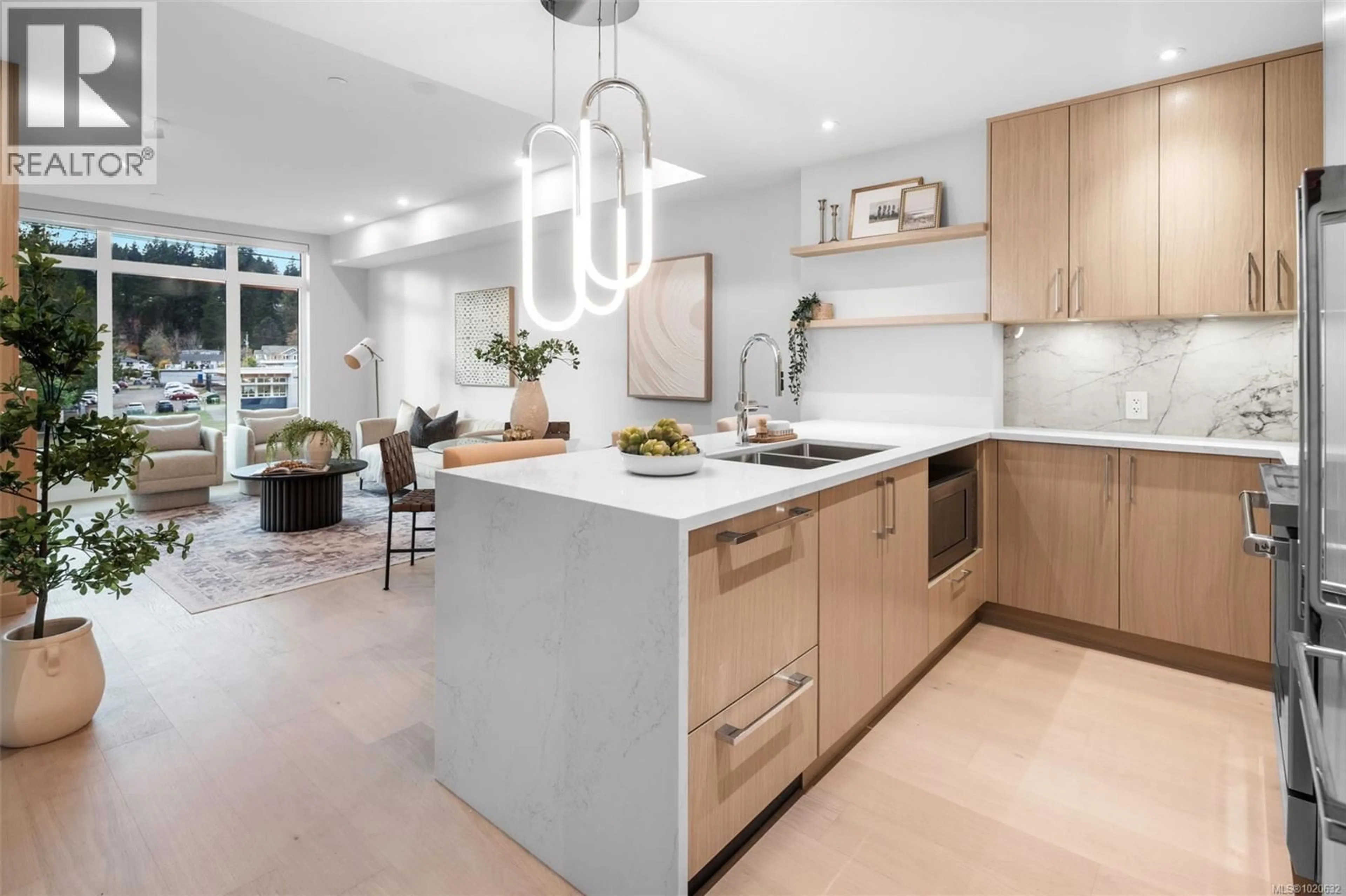 Contemporary kitchen, unknown for 204 - 5229 CORDOVA BAY ROAD, Saanich British Columbia V8Y2L1