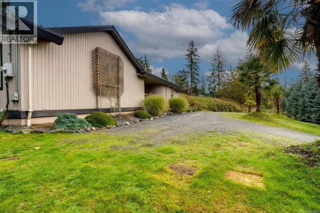2310 GARRY OAK DRIVE, Nanoose Bay 3