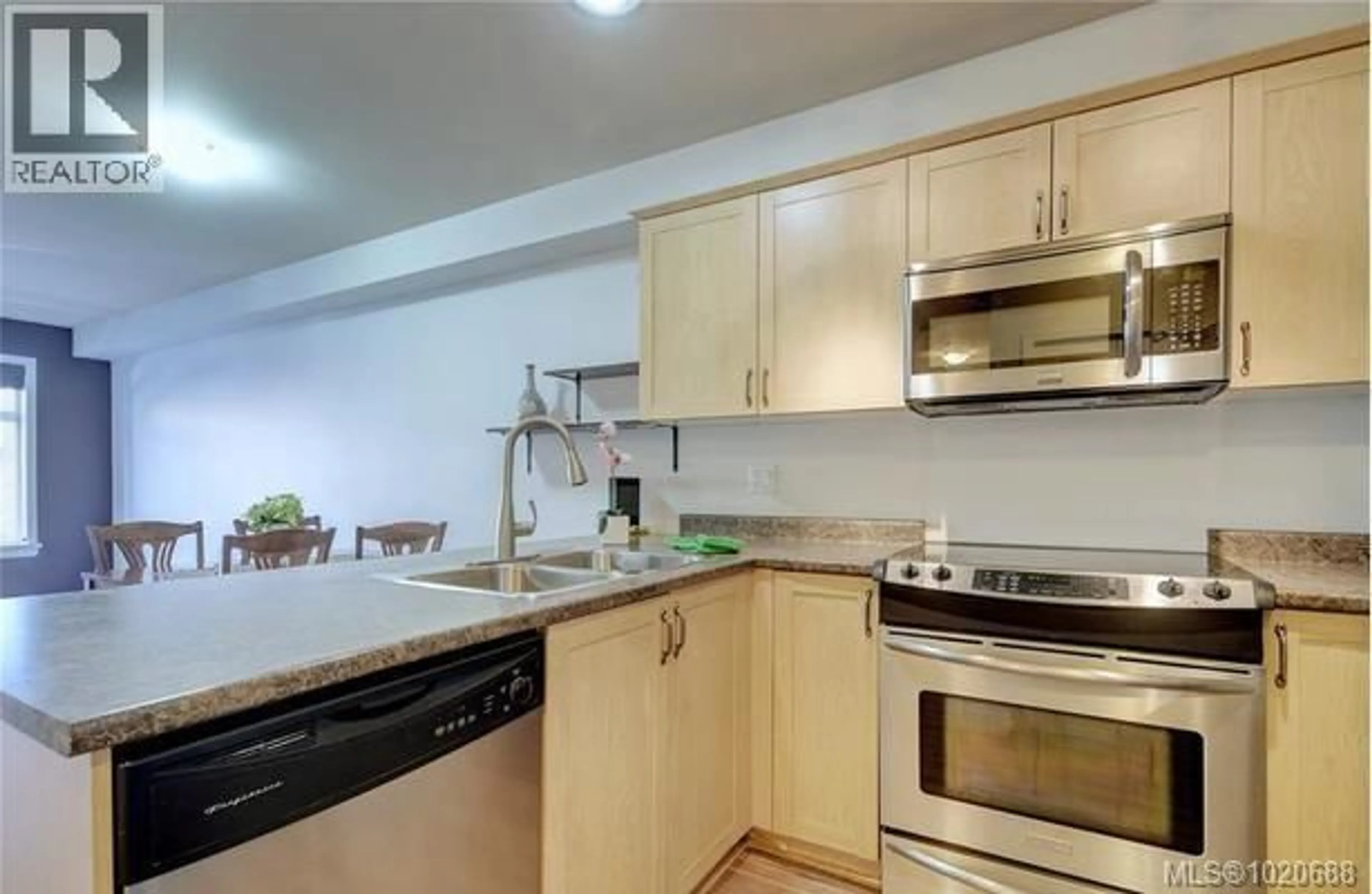 Standard kitchen, unknown for 210 - 655 GOLDSTREAM AVENUE, Langford British Columbia V9B0G2