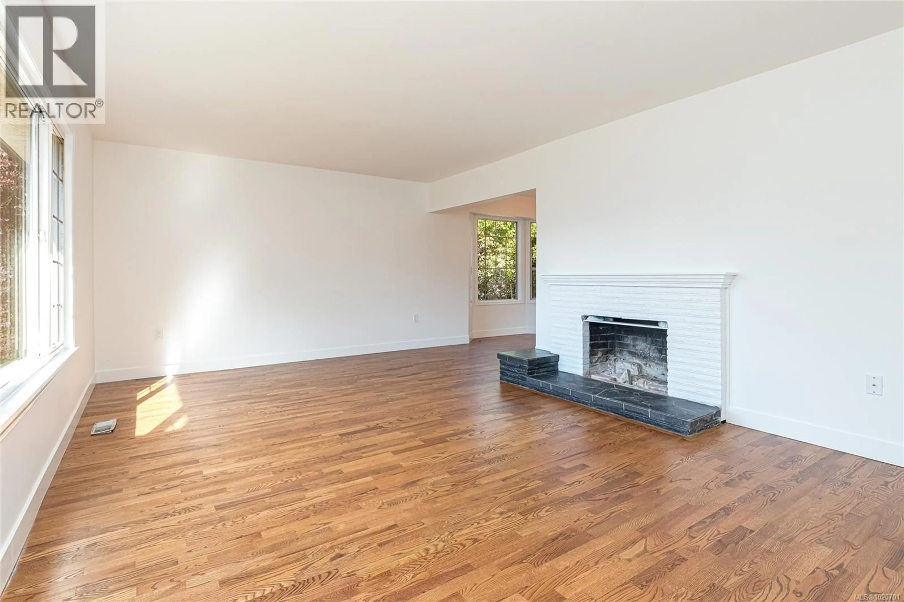 A pic of a room for 1296 DERBY ROAD, Saanich British Columbia V8P1S7