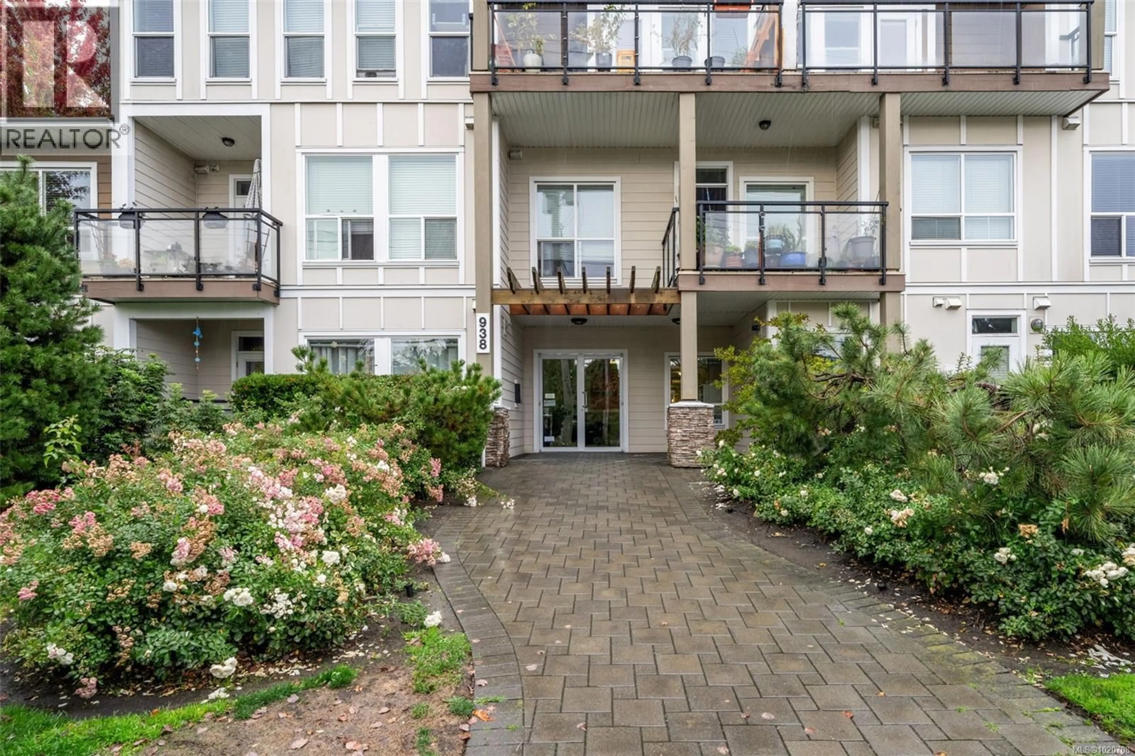 Patio, street for 113 - 938 DUNFORD AVENUE, Langford British Columbia V9B0M2