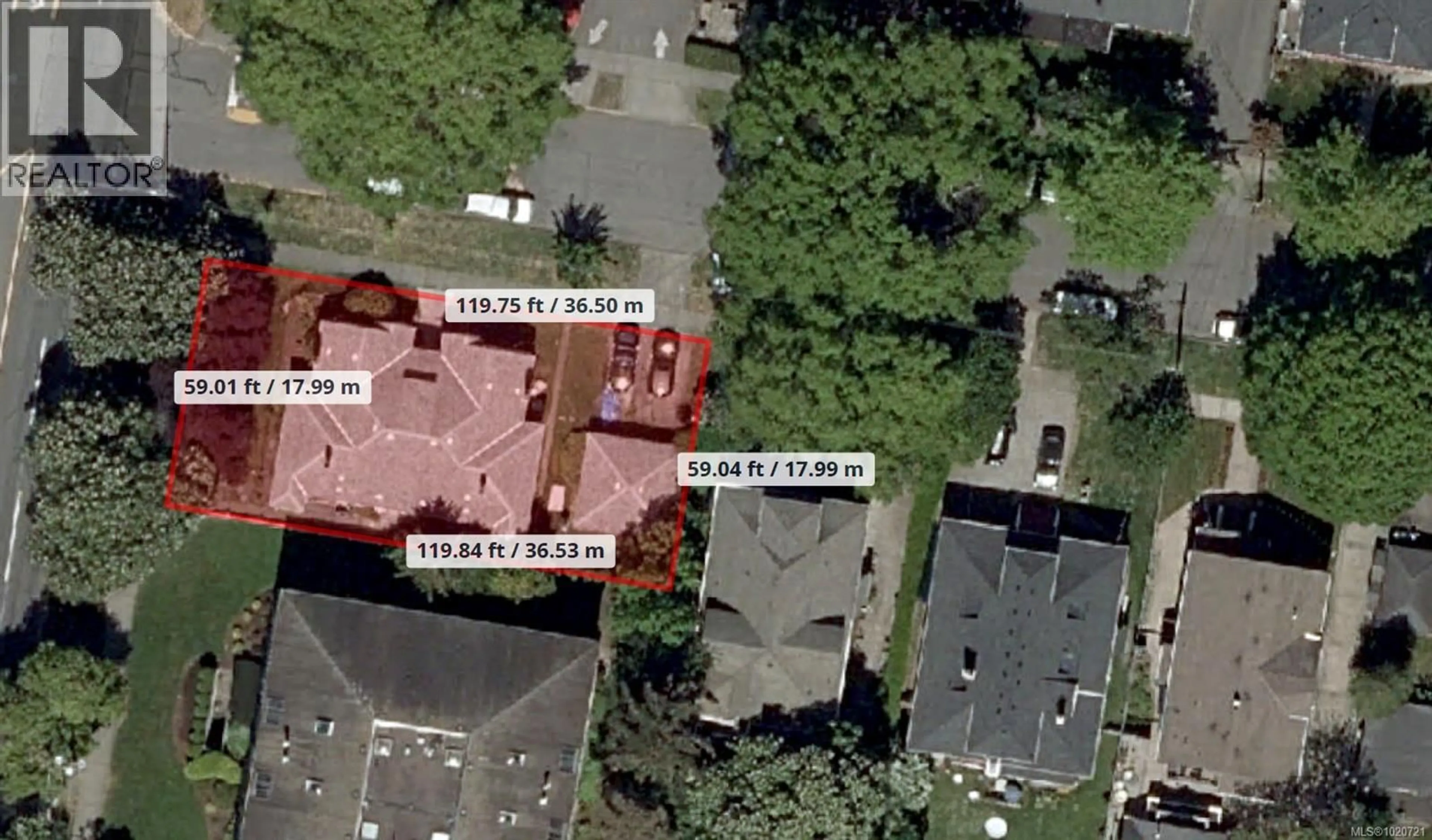 A pic from outside/outdoor area/front of a property/back of a property/a pic from drone, street for 1109/1111 COLLINSON STREET, Victoria British Columbia V8V3C2
