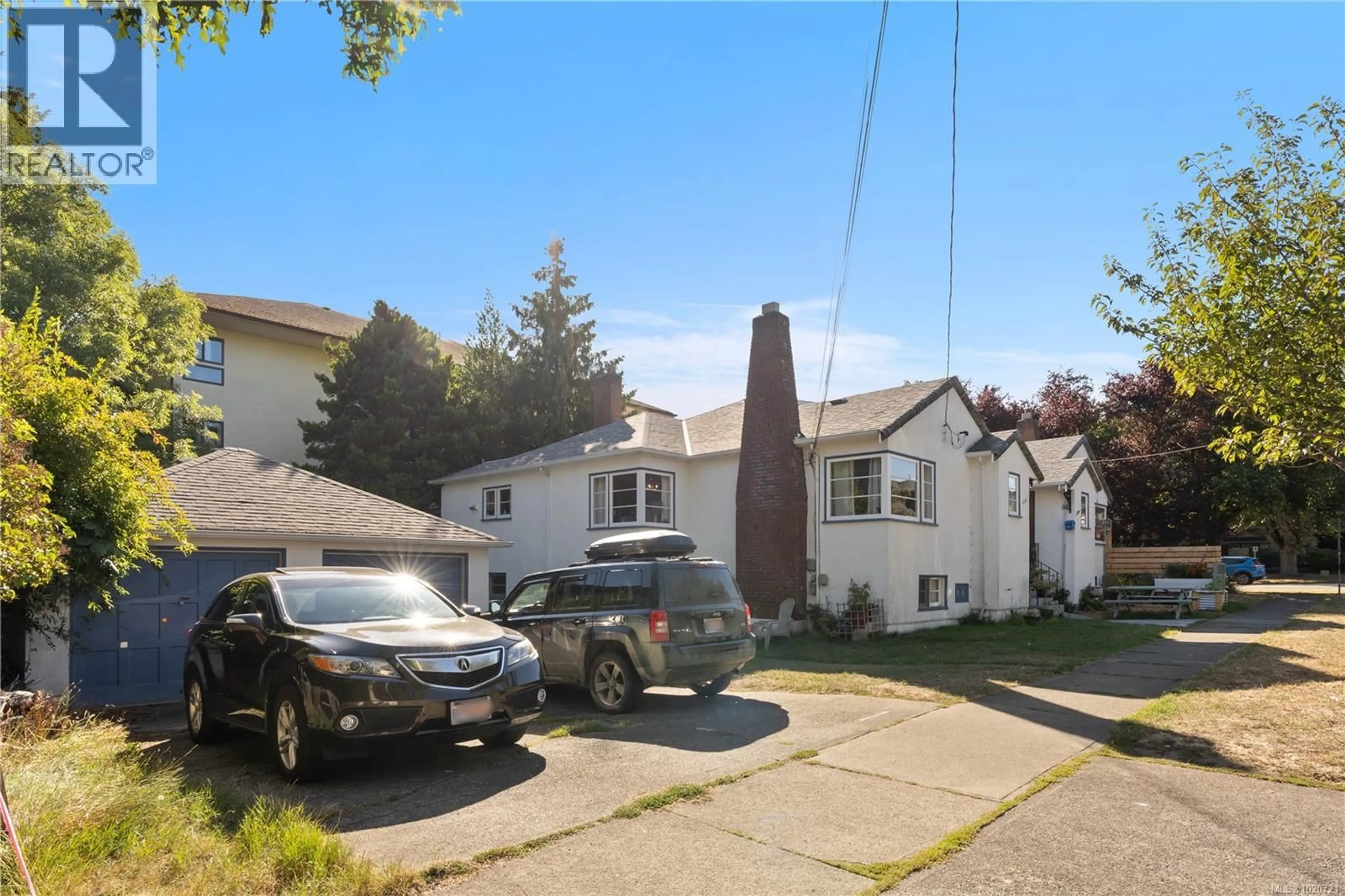 Unknown for 1109/1111 COLLINSON STREET, Victoria British Columbia V8V3C2