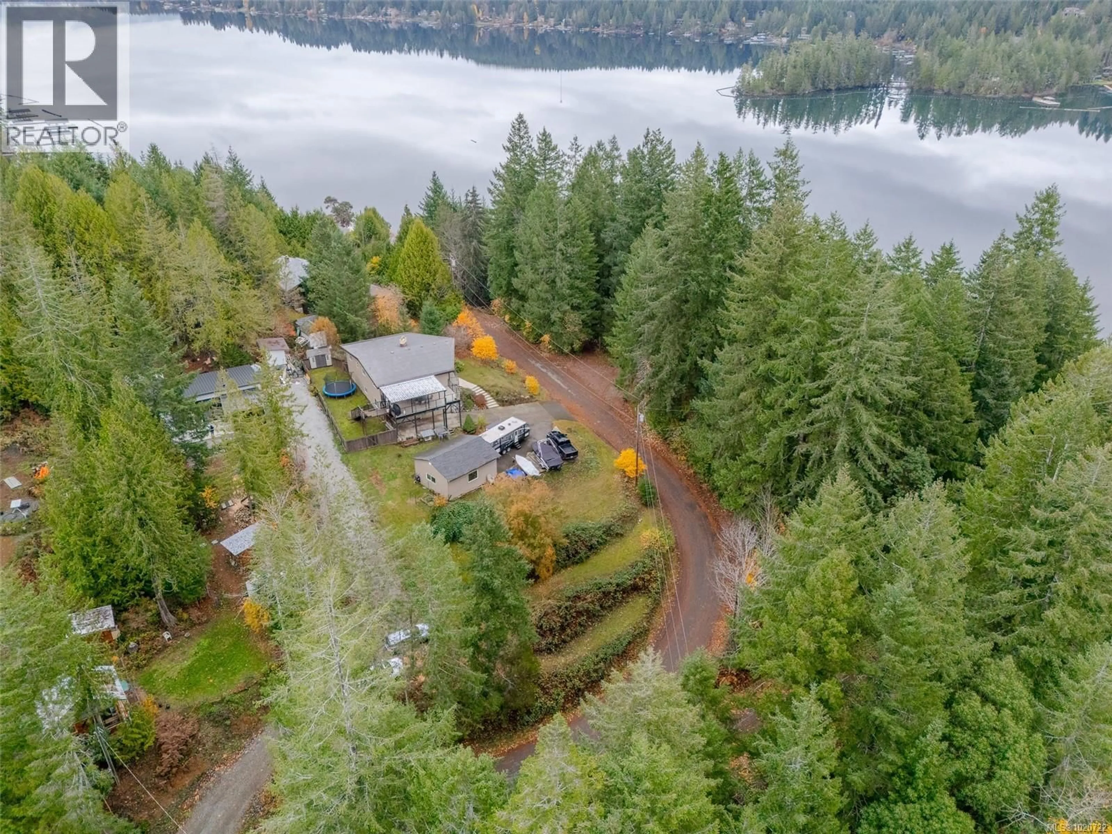 A pic from outside/outdoor area/front of a property/back of a property/a pic from drone, water/lake/river/ocean view for 10115 SOUTH DRIVE, Port Alberni British Columbia V9Y9A7