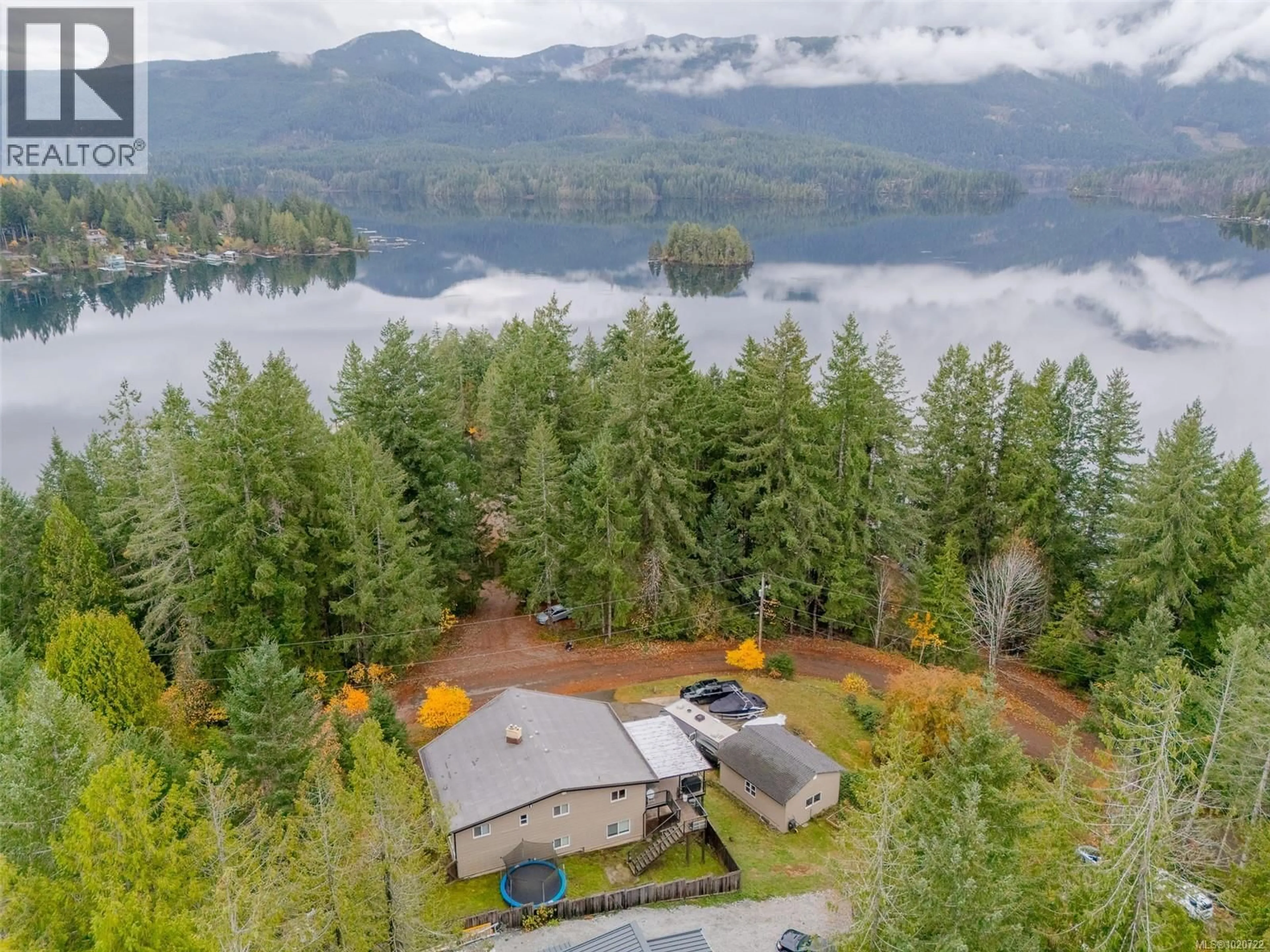 A pic from outside/outdoor area/front of a property/back of a property/a pic from drone, water/lake/river/ocean view for 10115 SOUTH DRIVE, Port Alberni British Columbia V9Y9A7