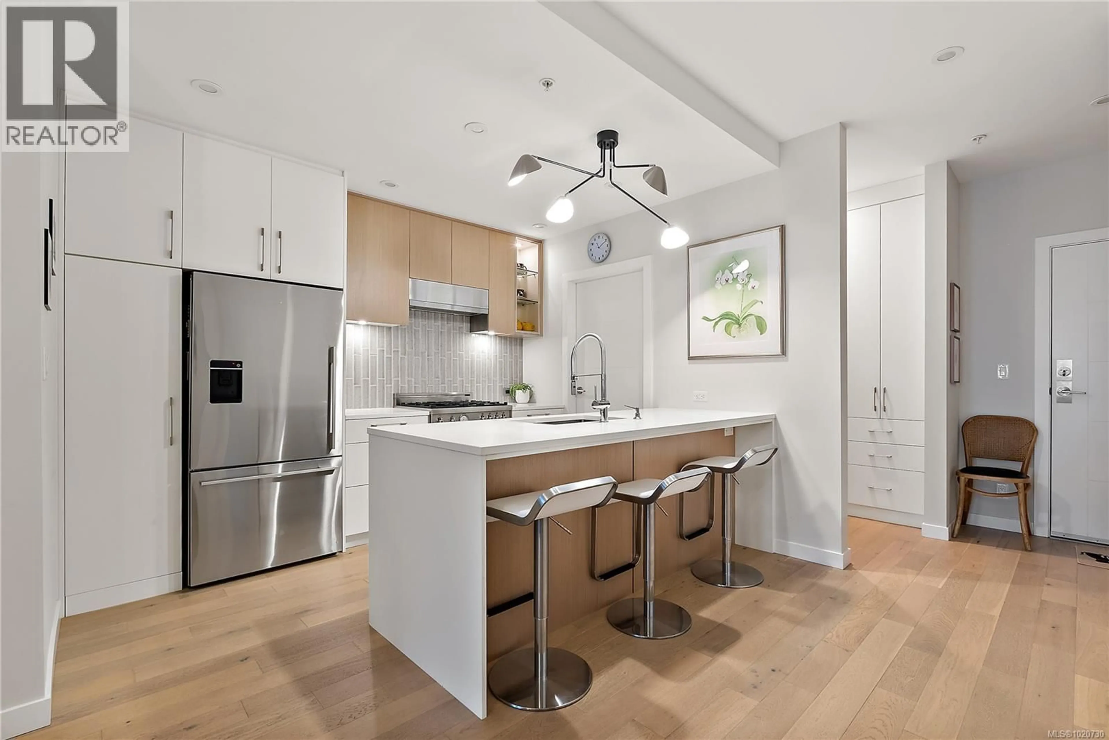 Open concept kitchen, unknown for 407 - 2285 BOWKER AVENUE, Oak Bay British Columbia V8R2E2