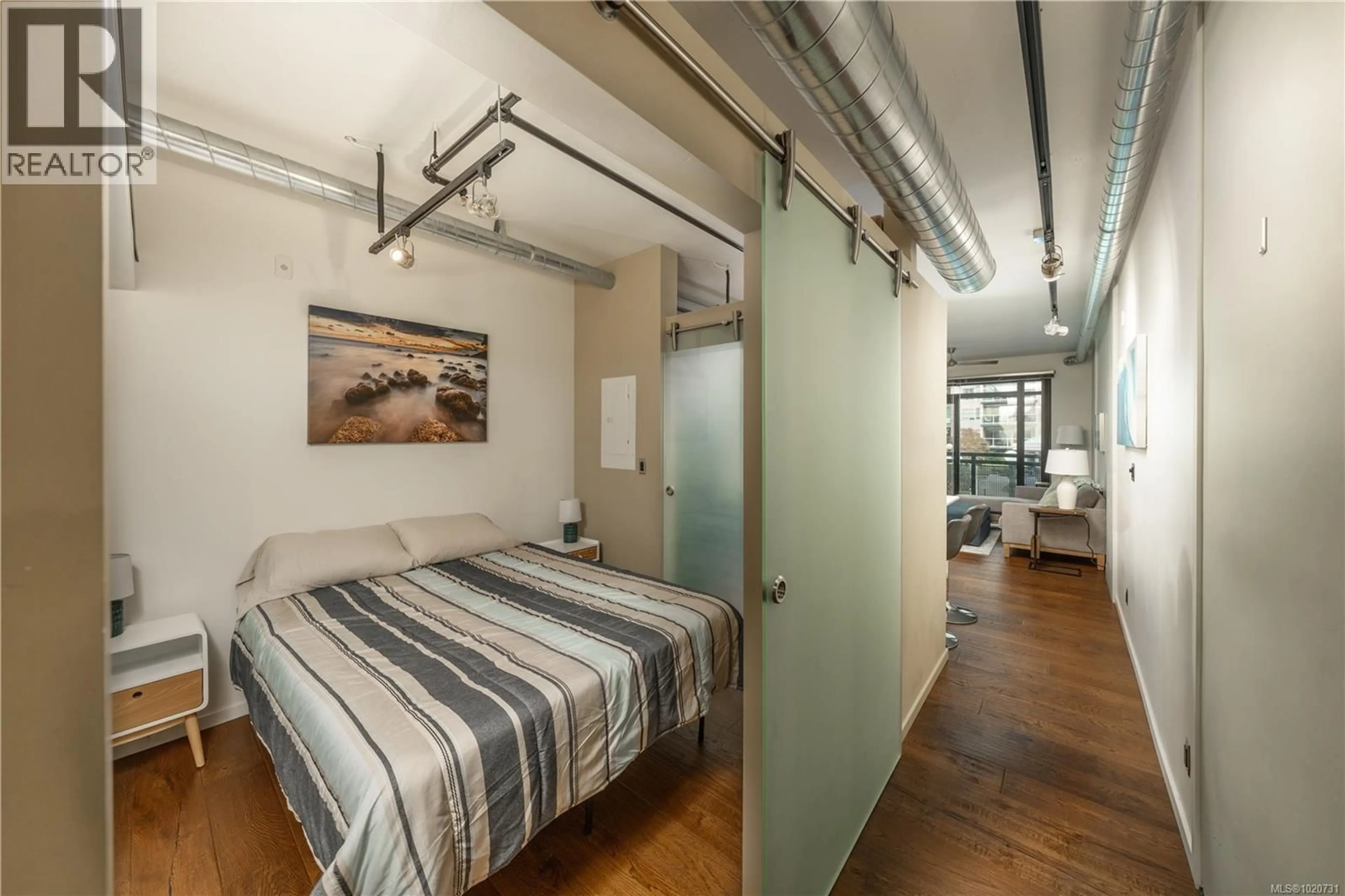 Bedroom with bed, unknown for 216 - 1029 VIEW STREET, Victoria British Columbia V8V0C9