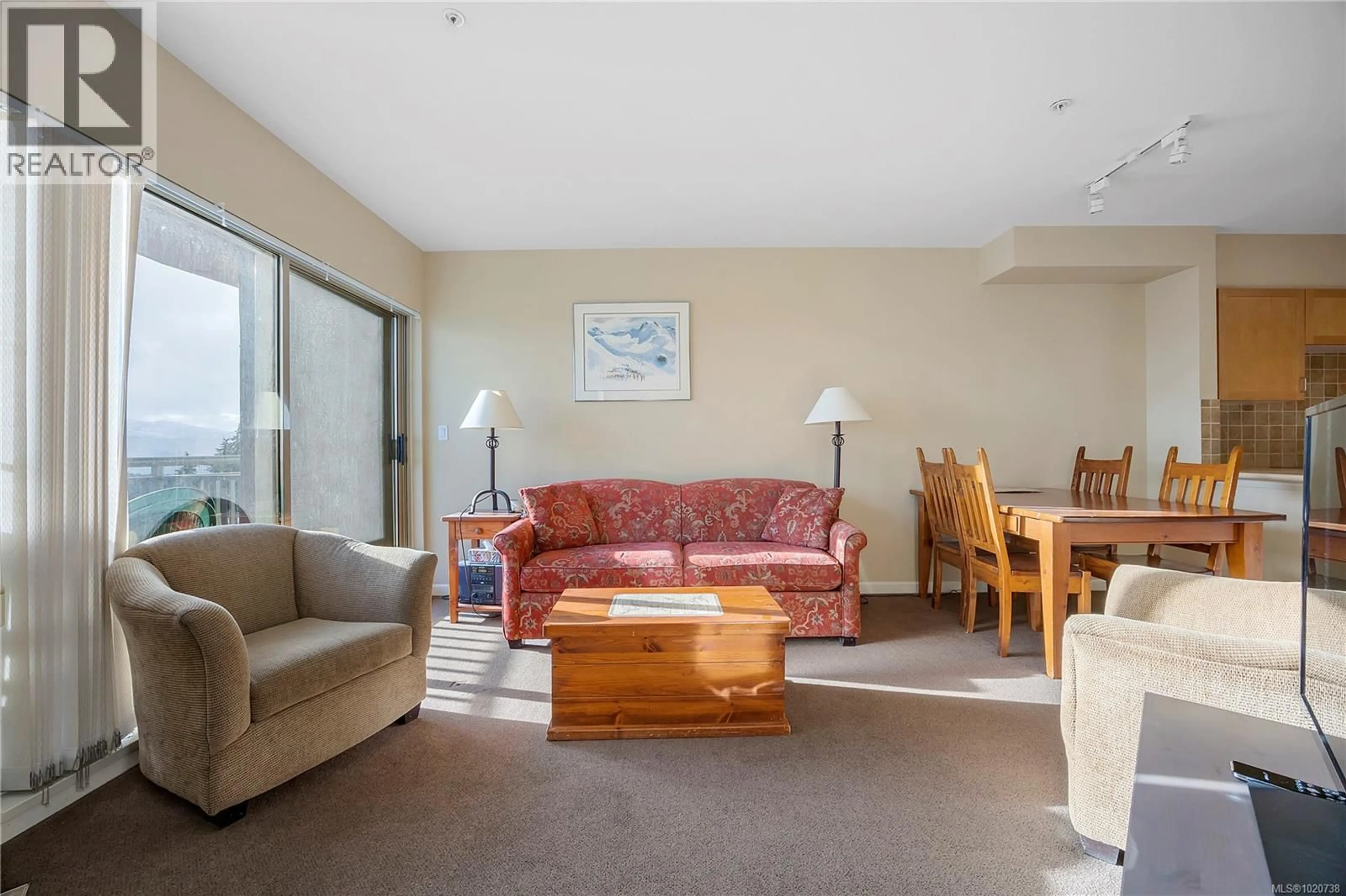 Living room with furniture, unknown for 301 - 1280 ALPINE ROAD, Courtenay British Columbia V9J1L0