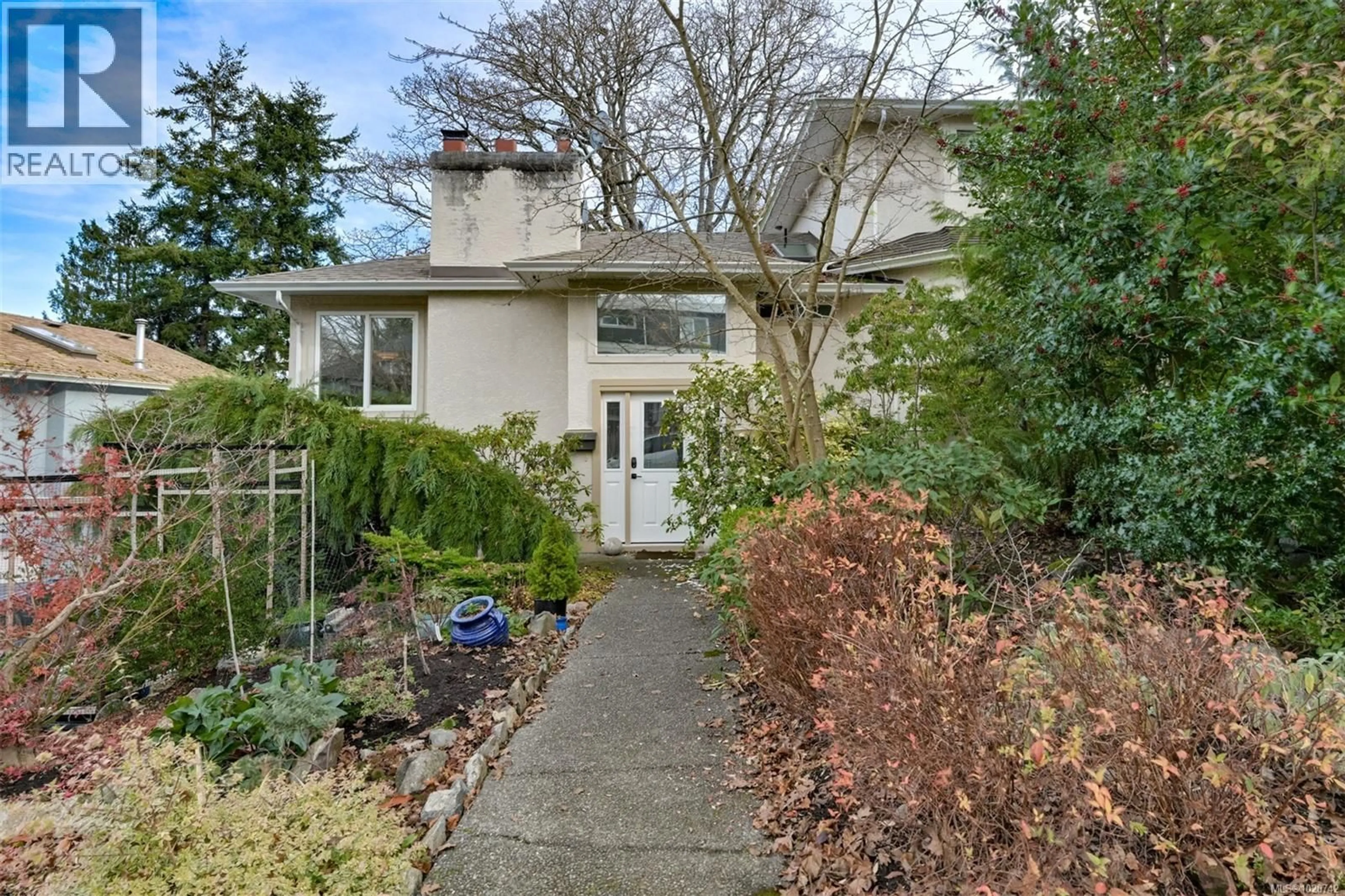 Unknown for 2211 FORBES STREET, Victoria British Columbia V8R4B5