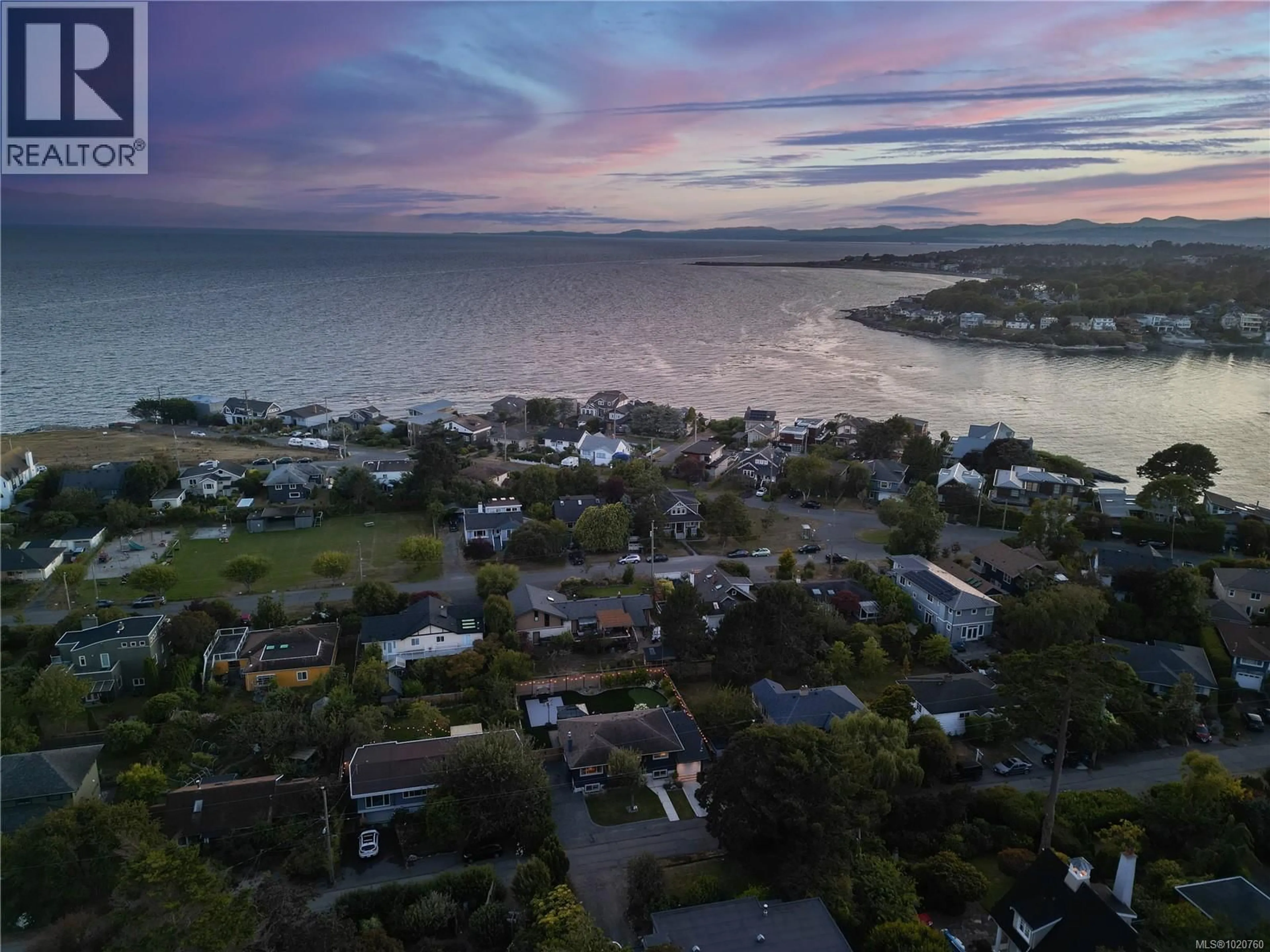 A pic from outside/outdoor area/front of a property/back of a property/a pic from drone, water/lake/river/ocean view for 2095 LORNE TERRACE, Oak Bay British Columbia V8S2H9