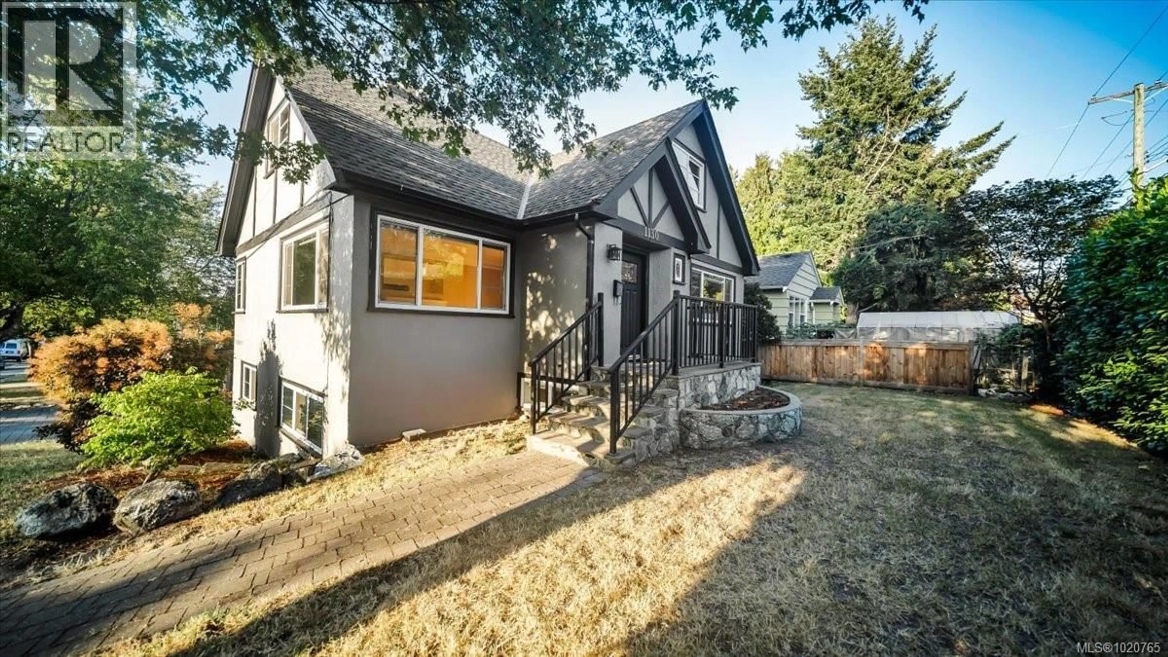 Home with vinyl exterior material, street for 1130 FINLAYSON STREET, Victoria British Columbia V8T2V1