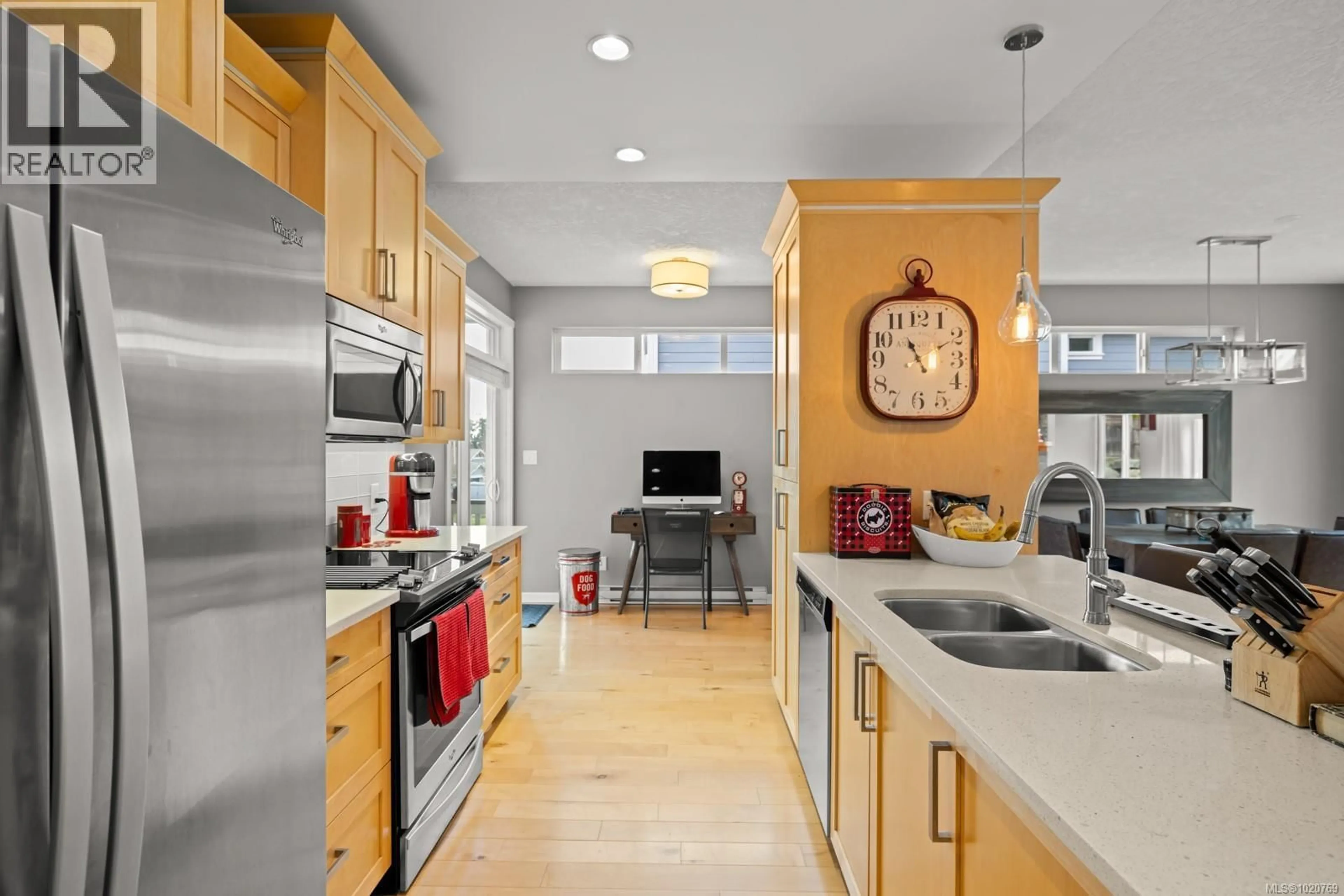 Open concept kitchen, ceramic/tile floor for 2486 ANTHONY PLACE, Sooke British Columbia V9Z1N7