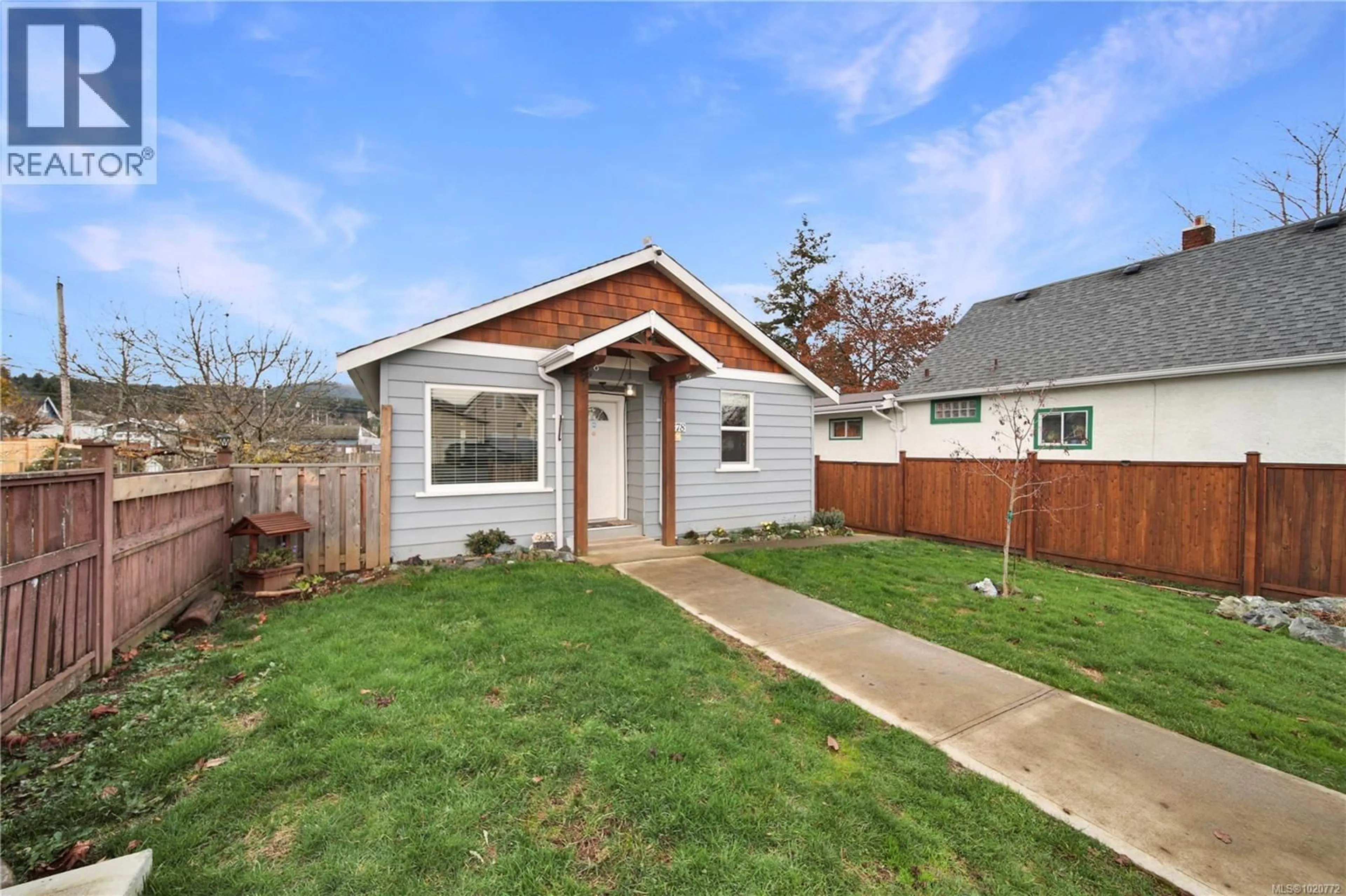 Home with vinyl exterior material, street for 4378 MELROSE STREET, Port Alberni British Columbia V9Y1K9