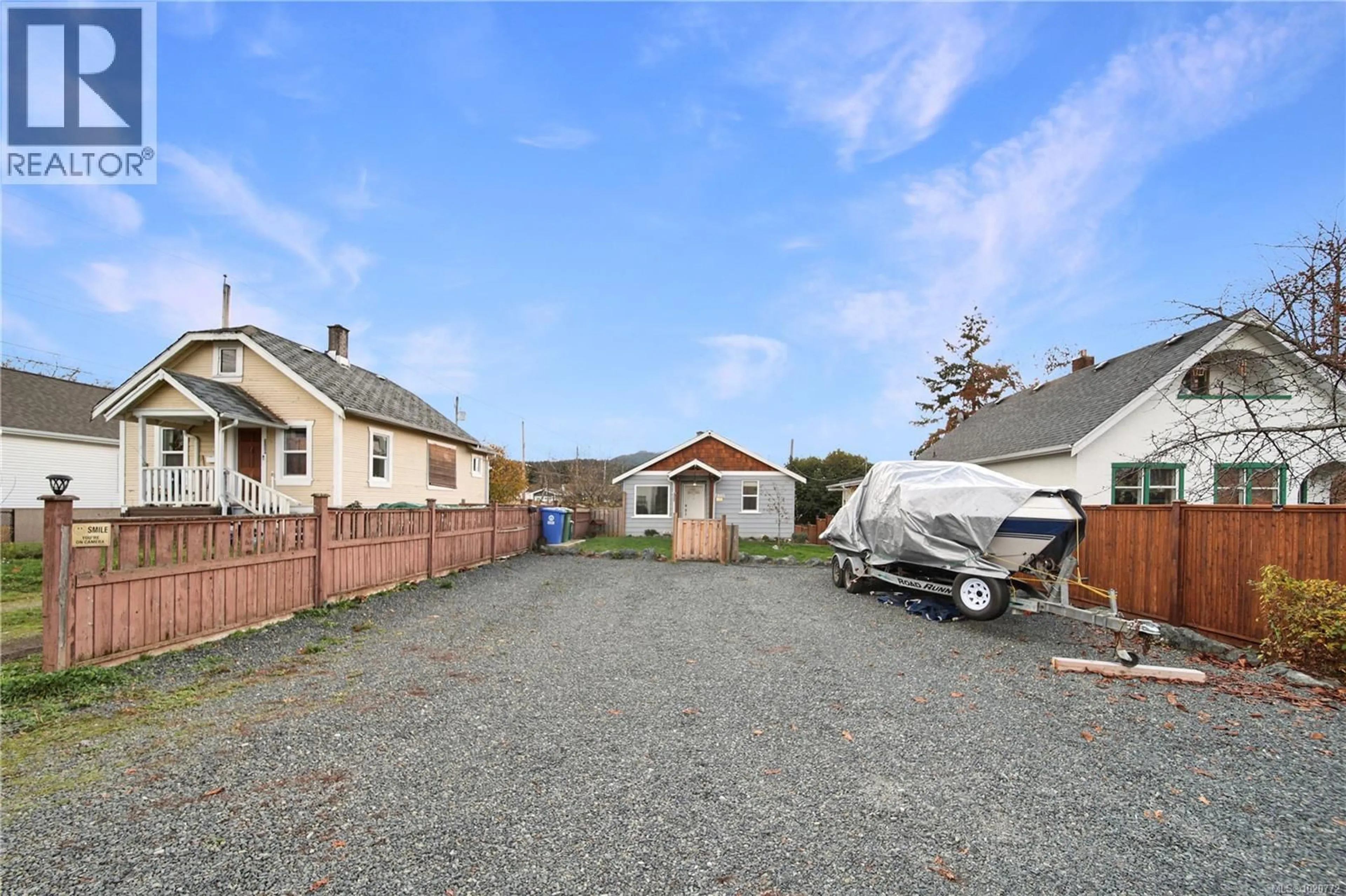 A pic from outside/outdoor area/front of a property/back of a property/a pic from drone, street for 4378 MELROSE STREET, Port Alberni British Columbia V9Y1K9