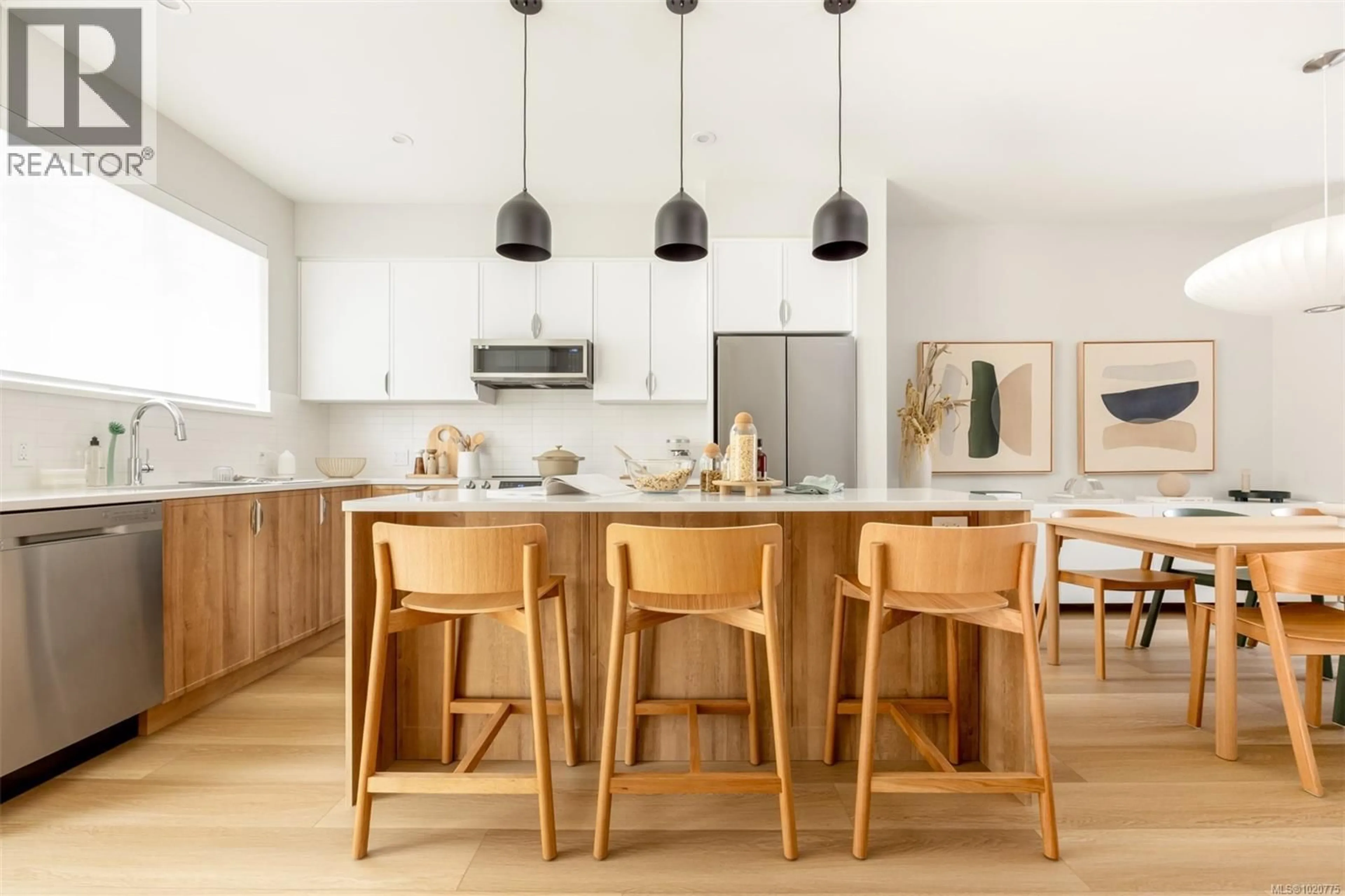 Contemporary kitchen, unknown for 109 - 3210 GLENDALE PLACE, Langford British Columbia V9B1Y2