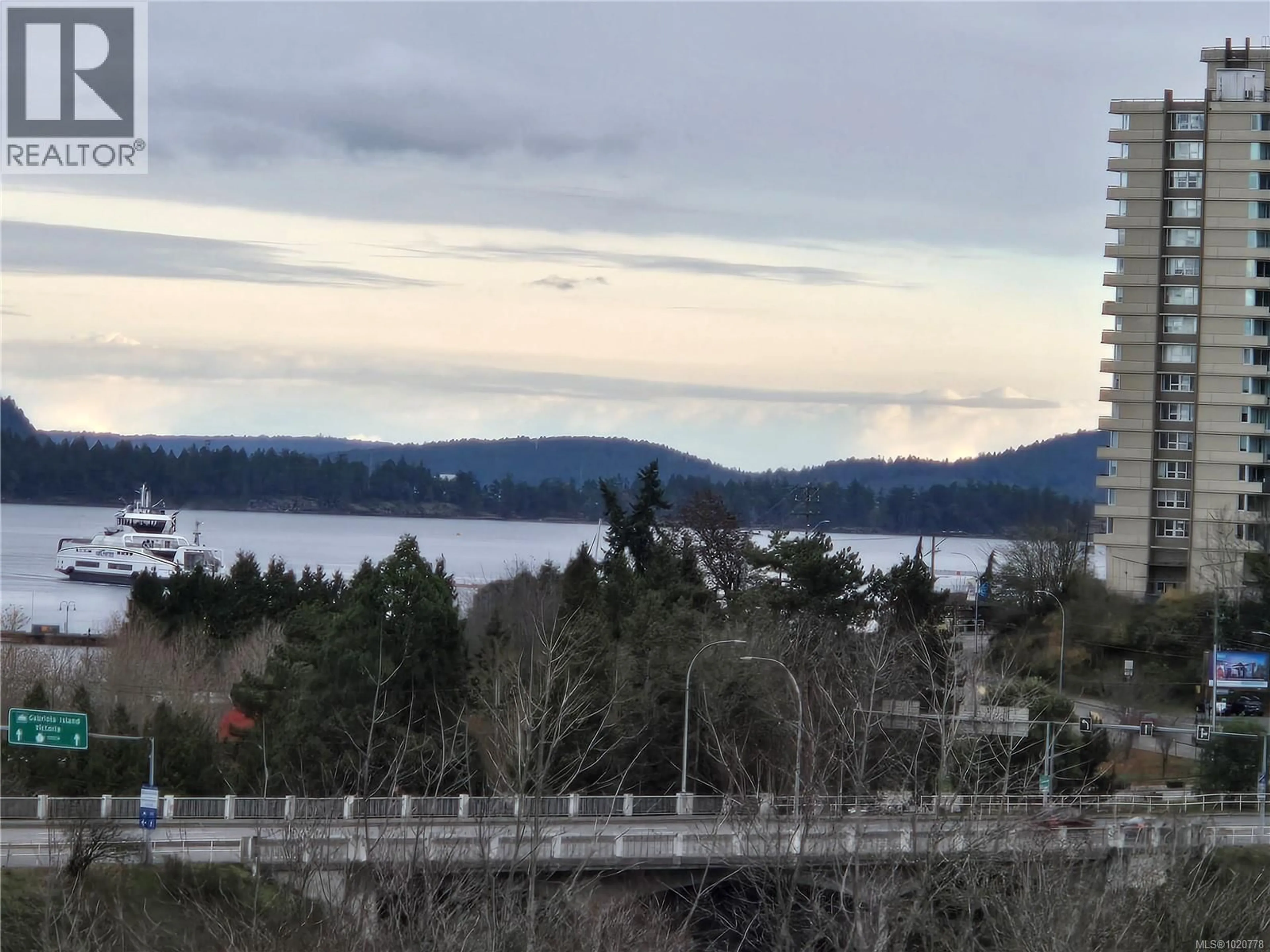 Blurry image for 506 - 20 BARSBY AVENUE, Nanaimo British Columbia V9R0K4