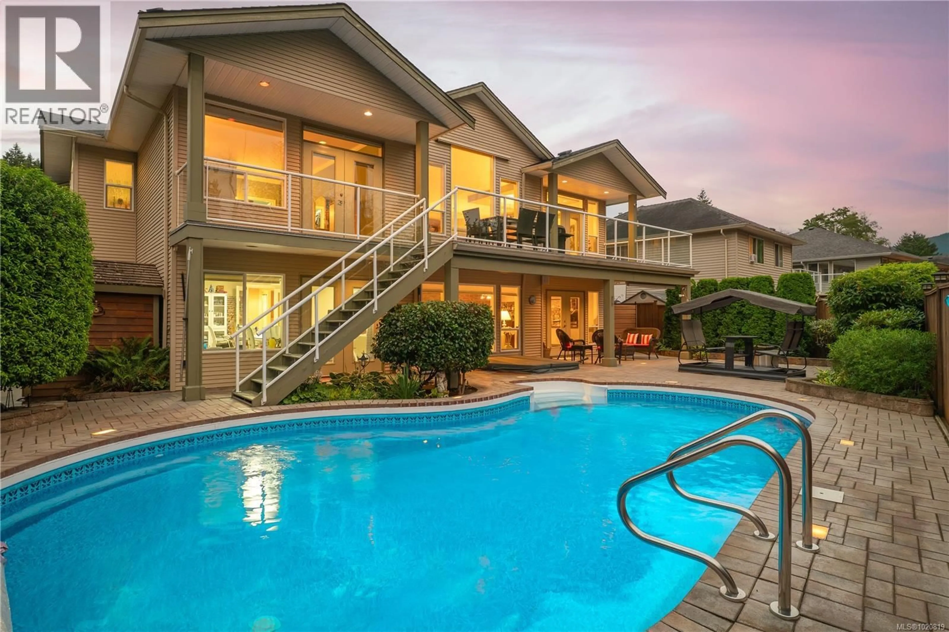 Pool for 3225 WILLOWMERE CRESCENT, Nanaimo British Columbia V9T6R8