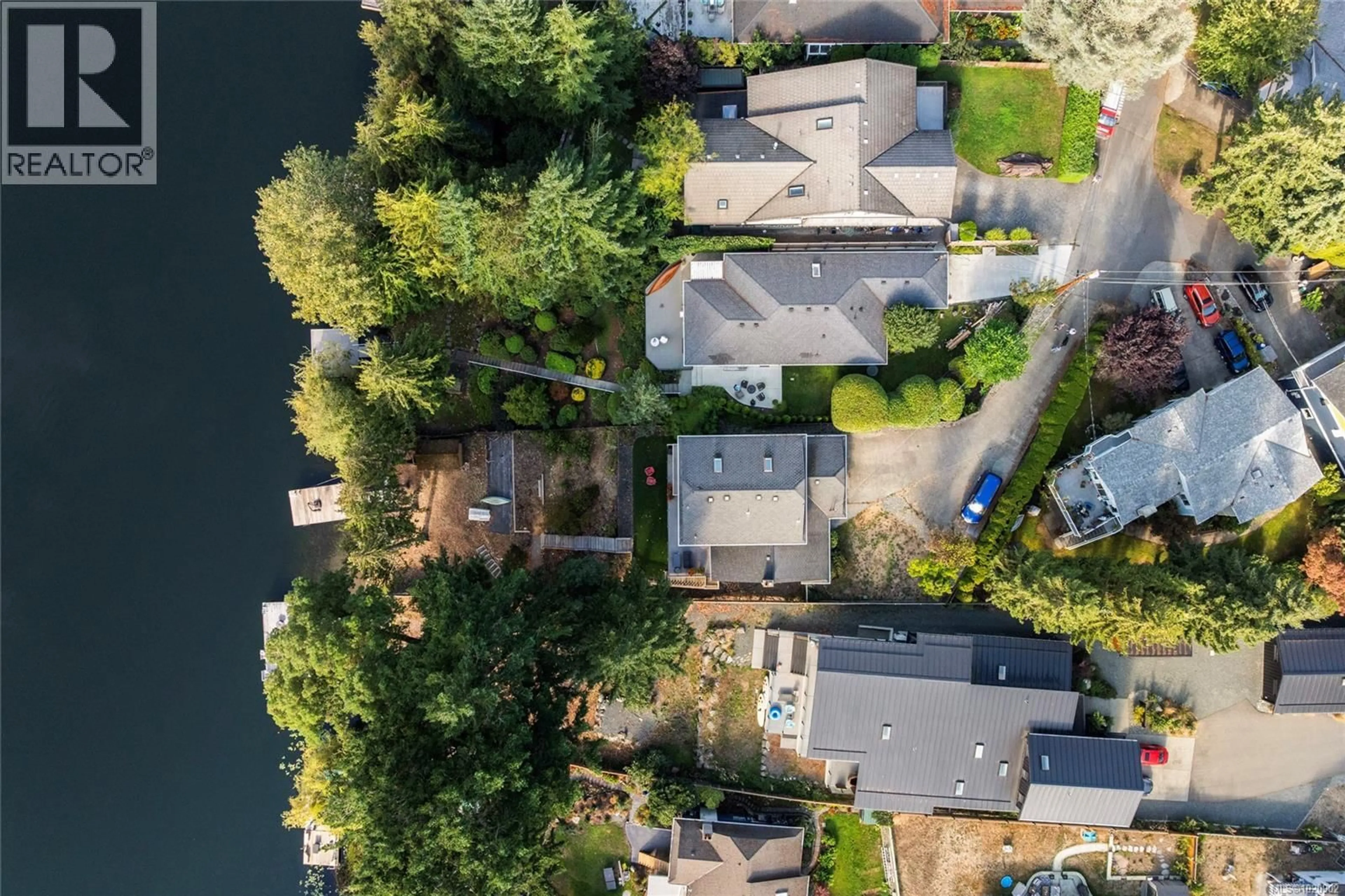 A pic from outside/outdoor area/front of a property/back of a property/a pic from drone, water/lake/river/ocean view for 2814 SHELBY PLACE, Langford British Columbia V9B5N8