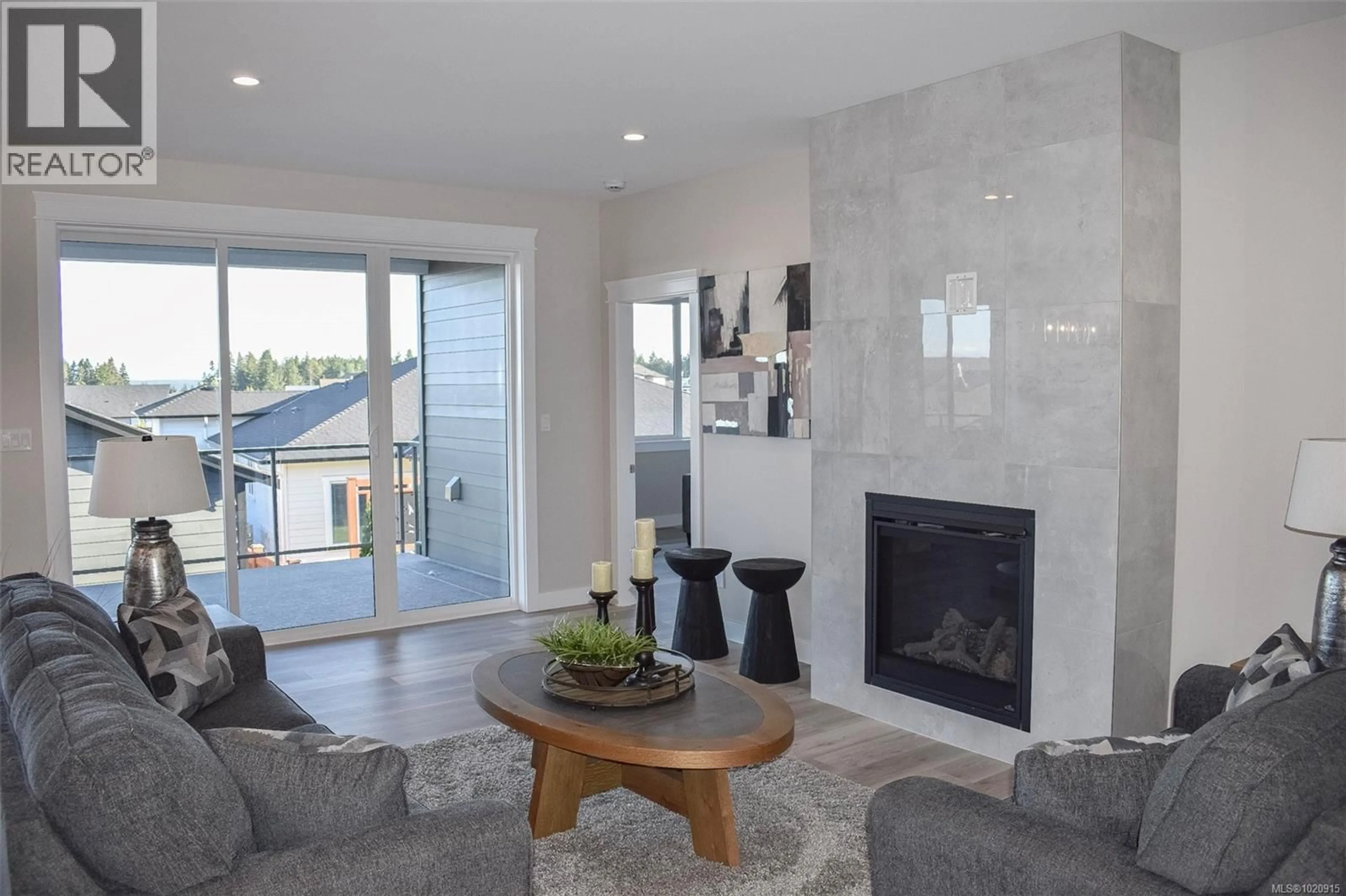 Living room with furniture, unknown for 17 - 457 ARIZONA DRIVE, Campbell River British Columbia V9H0E4