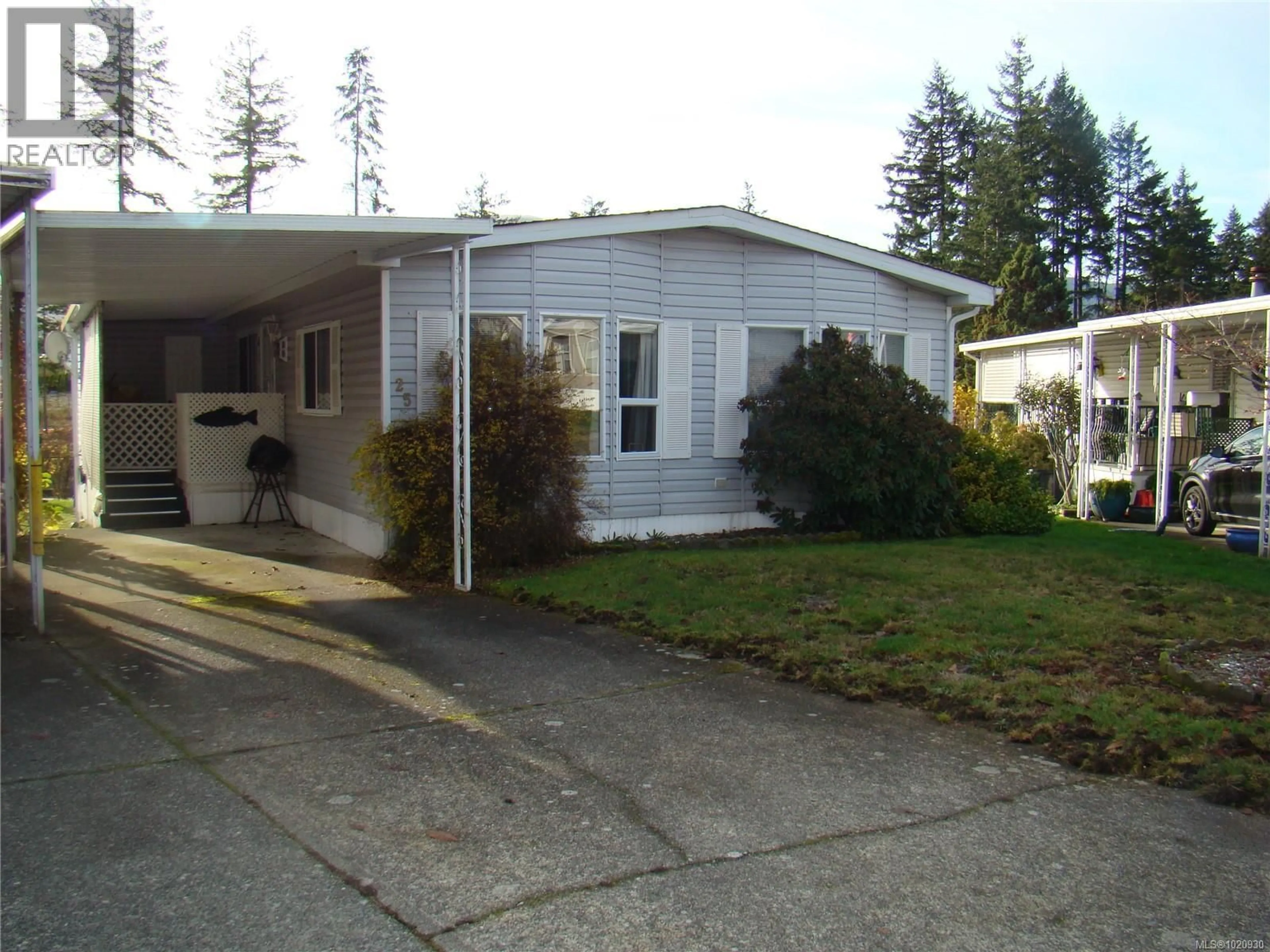 Home with vinyl exterior material, street for 25 - 2501 LABIEUX ROAD, Nanaimo British Columbia V9T5X3