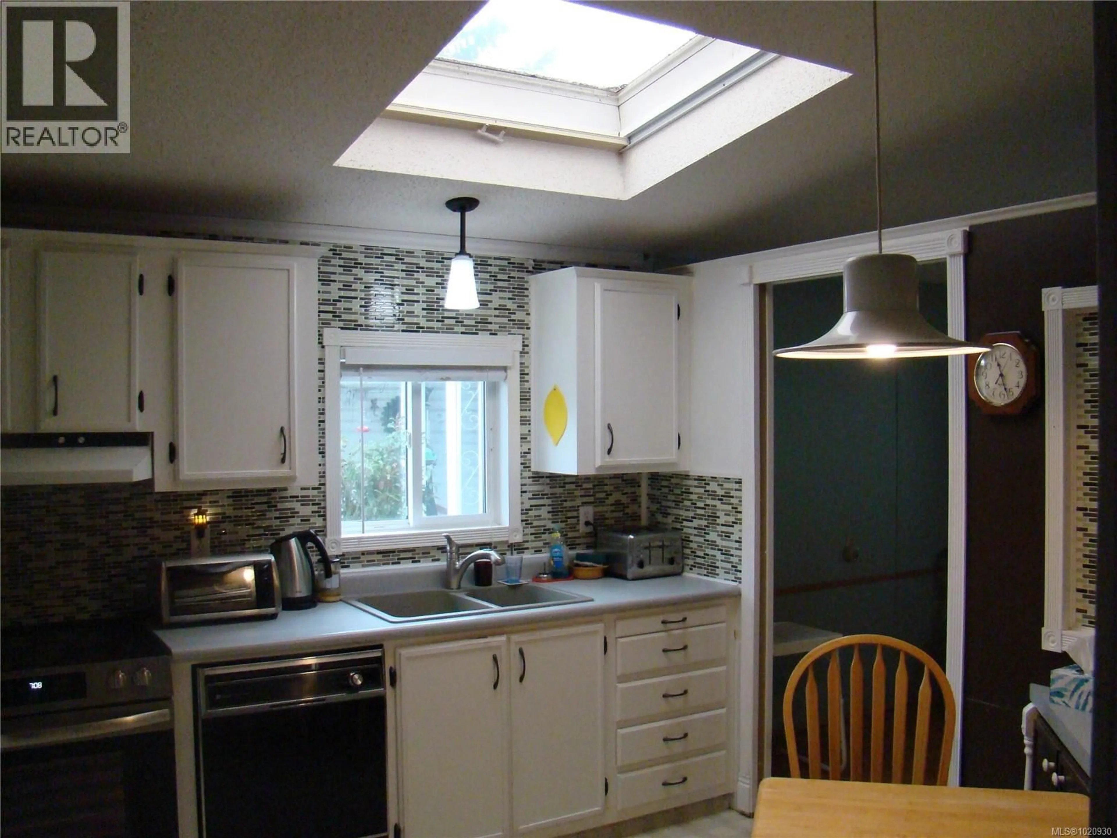 Unknown for 25 - 2501 LABIEUX ROAD, Nanaimo British Columbia V9T5X3