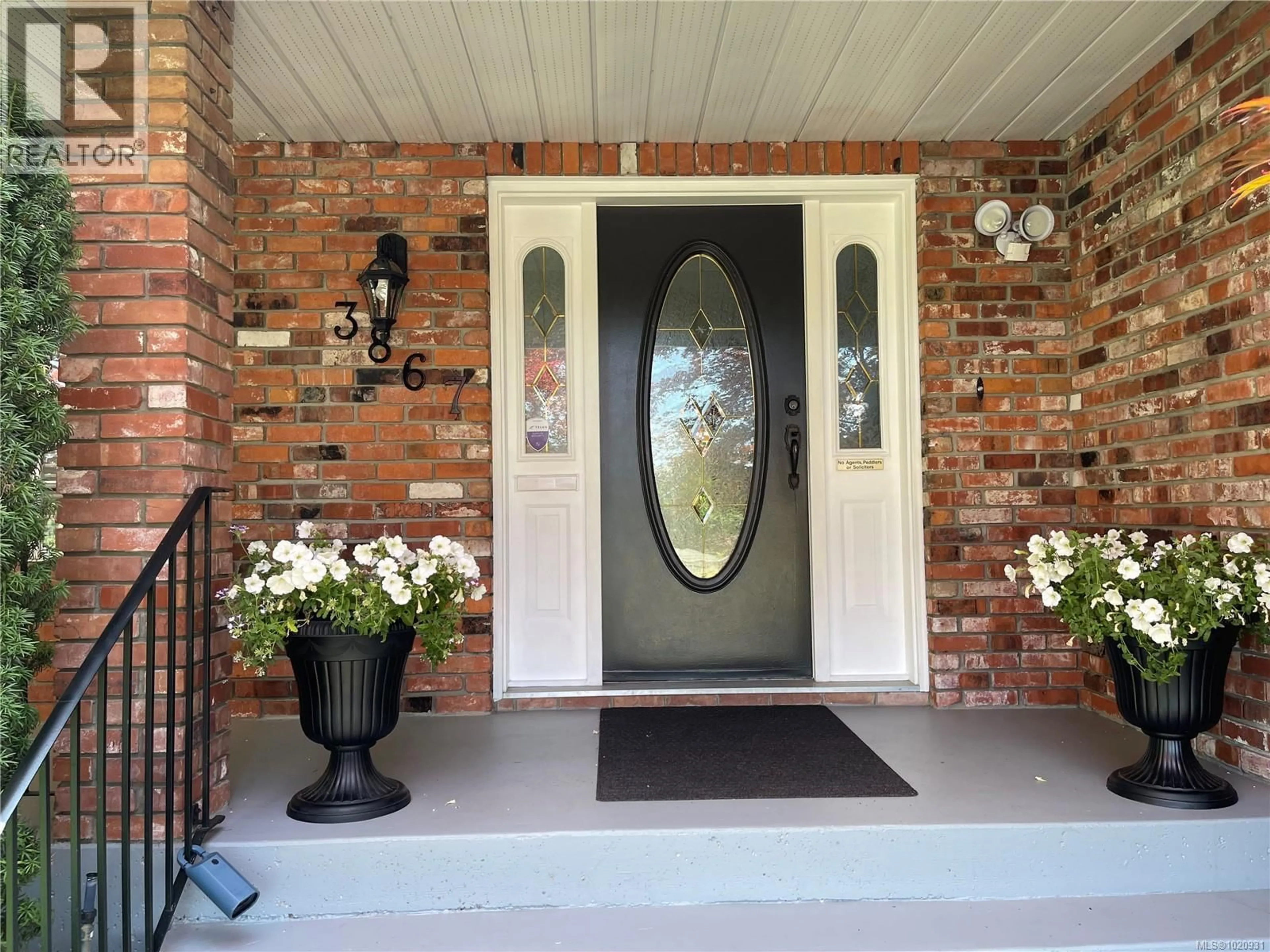 Indoor entryway for 3867 5TH AVENUE, Port Alberni British Columbia V9Y4K5