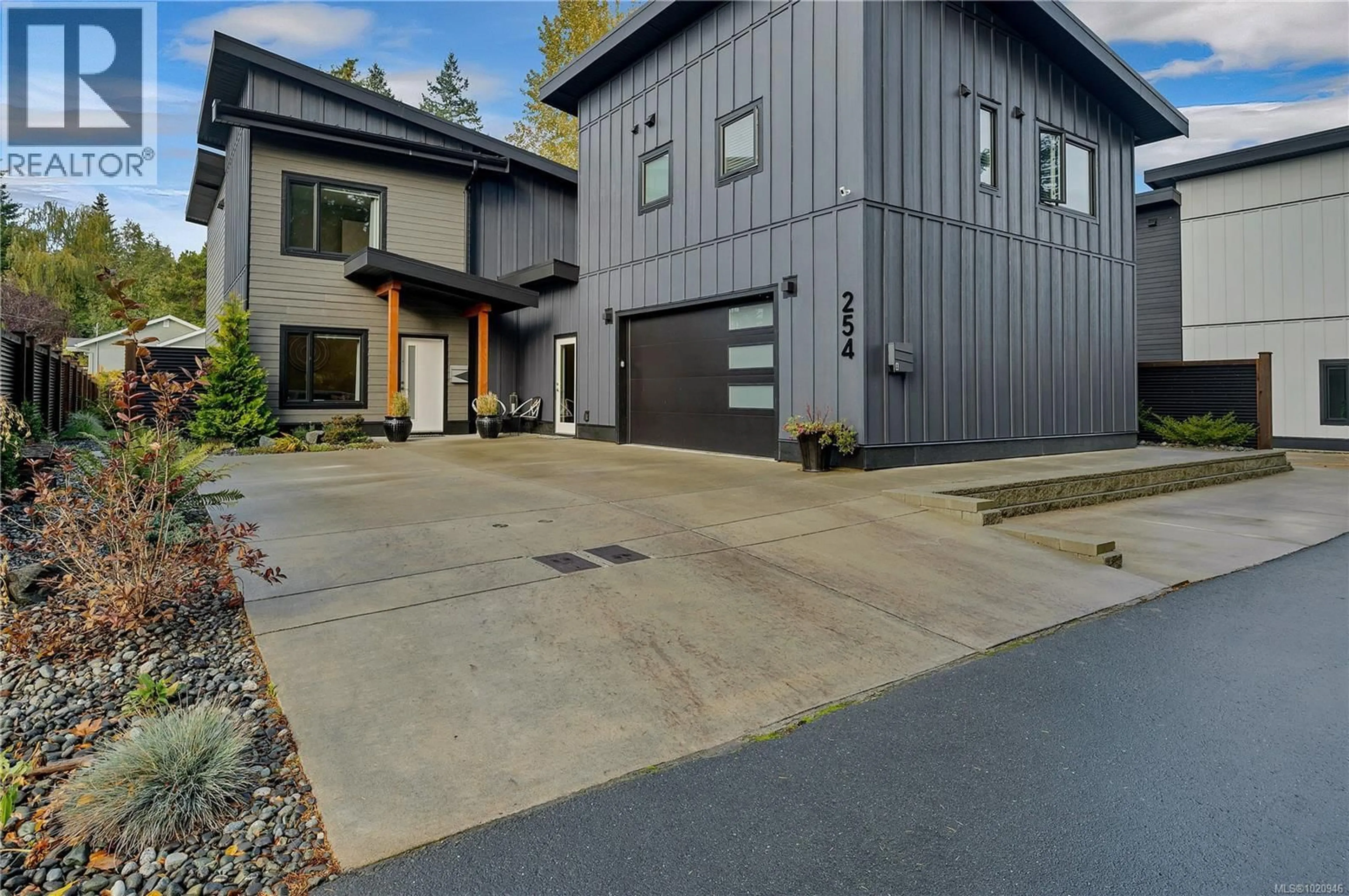 Unknown for 254 TWILLINGATE ROAD, Campbell River British Columbia V9W1V2