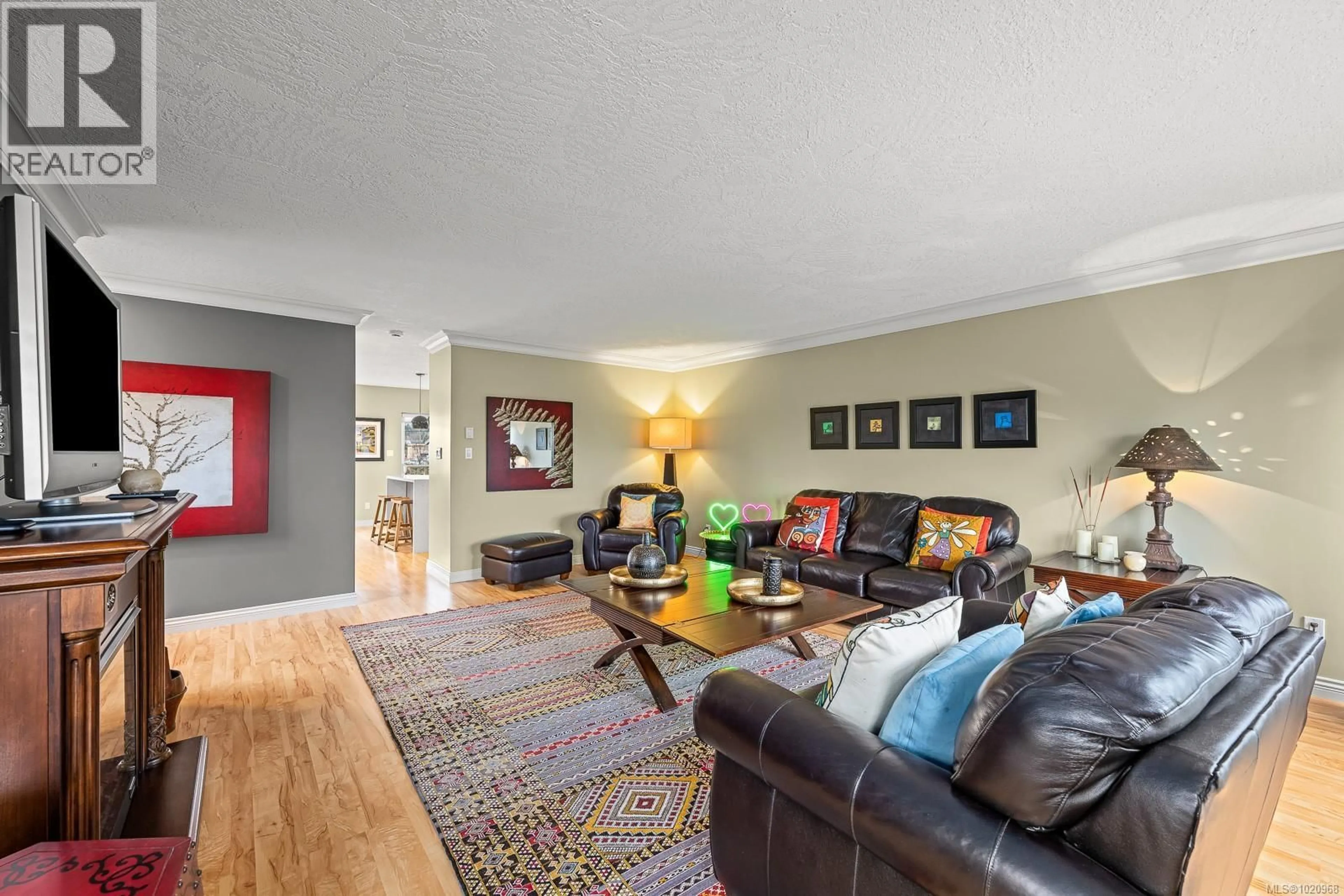 Living room with furniture, unknown for 13 - 2475 MANSFIELD DRIVE, Courtenay British Columbia V9N2M2