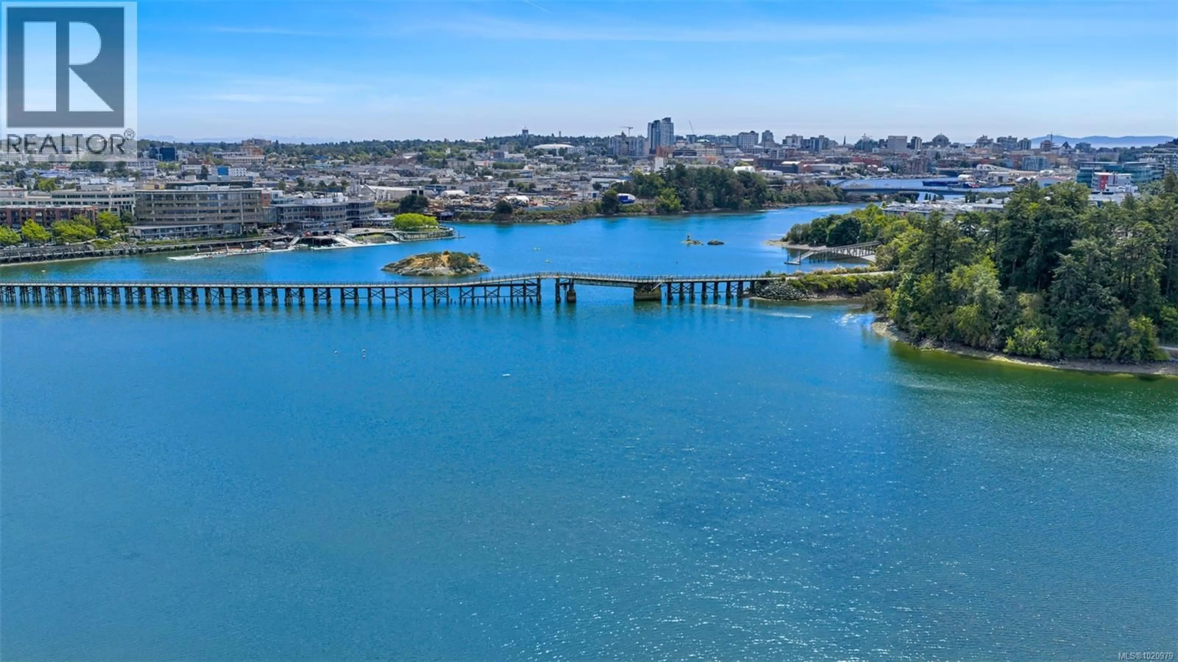 A pic from outside/outdoor area/front of a property/back of a property/a pic from drone, water/lake/river/ocean view for 206 - 103 GORGE ROAD EAST, Victoria British Columbia V9A6Z2