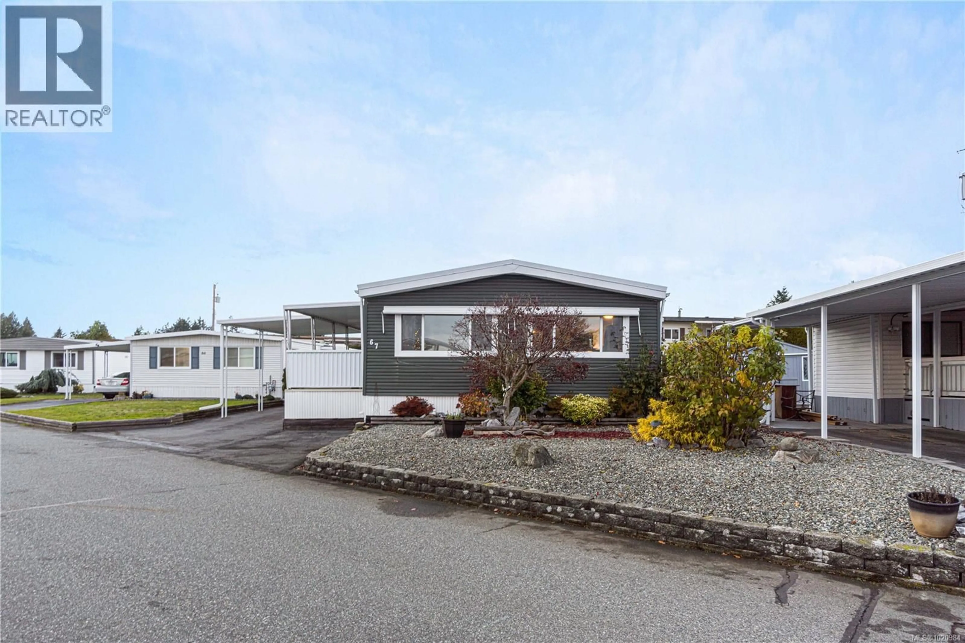 Home with vinyl exterior material, street for 67 - 6325 METRAL DRIVE, Nanaimo British Columbia V9T6P9