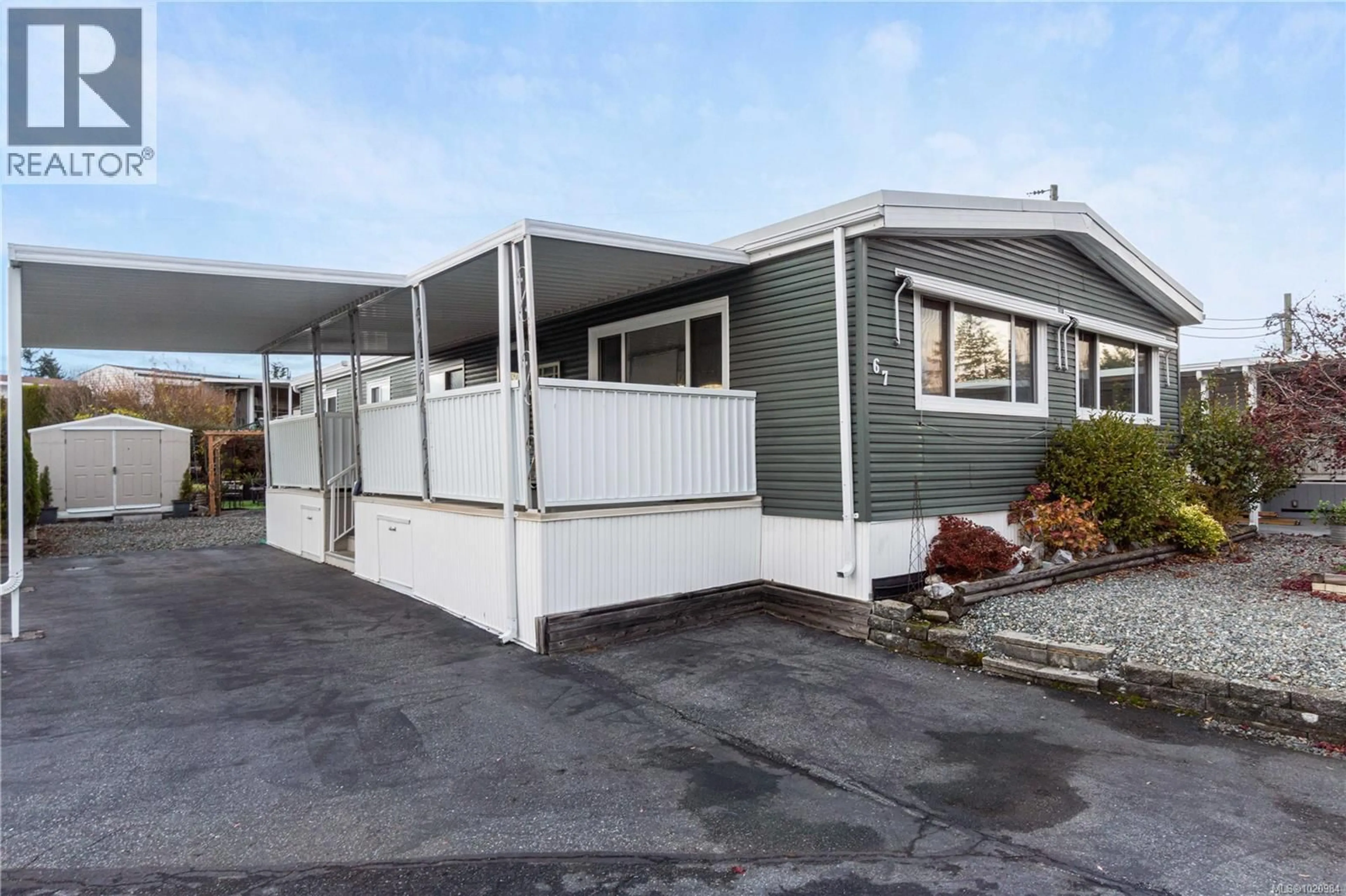 Home with vinyl exterior material, street for 67 - 6325 METRAL DRIVE, Nanaimo British Columbia V9T6P9