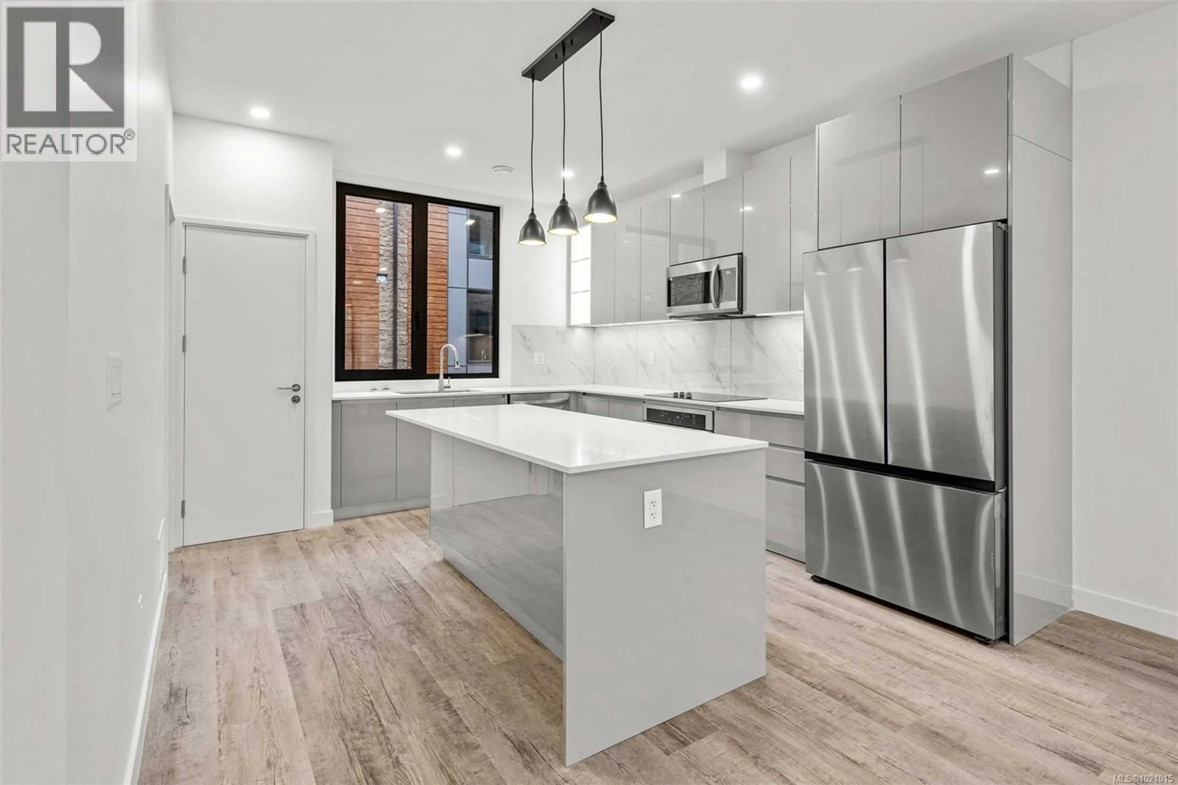 Open concept kitchen, unknown for 127 - 2841 KNOTTY PINE ROAD, Langford British Columbia V9B3Z2