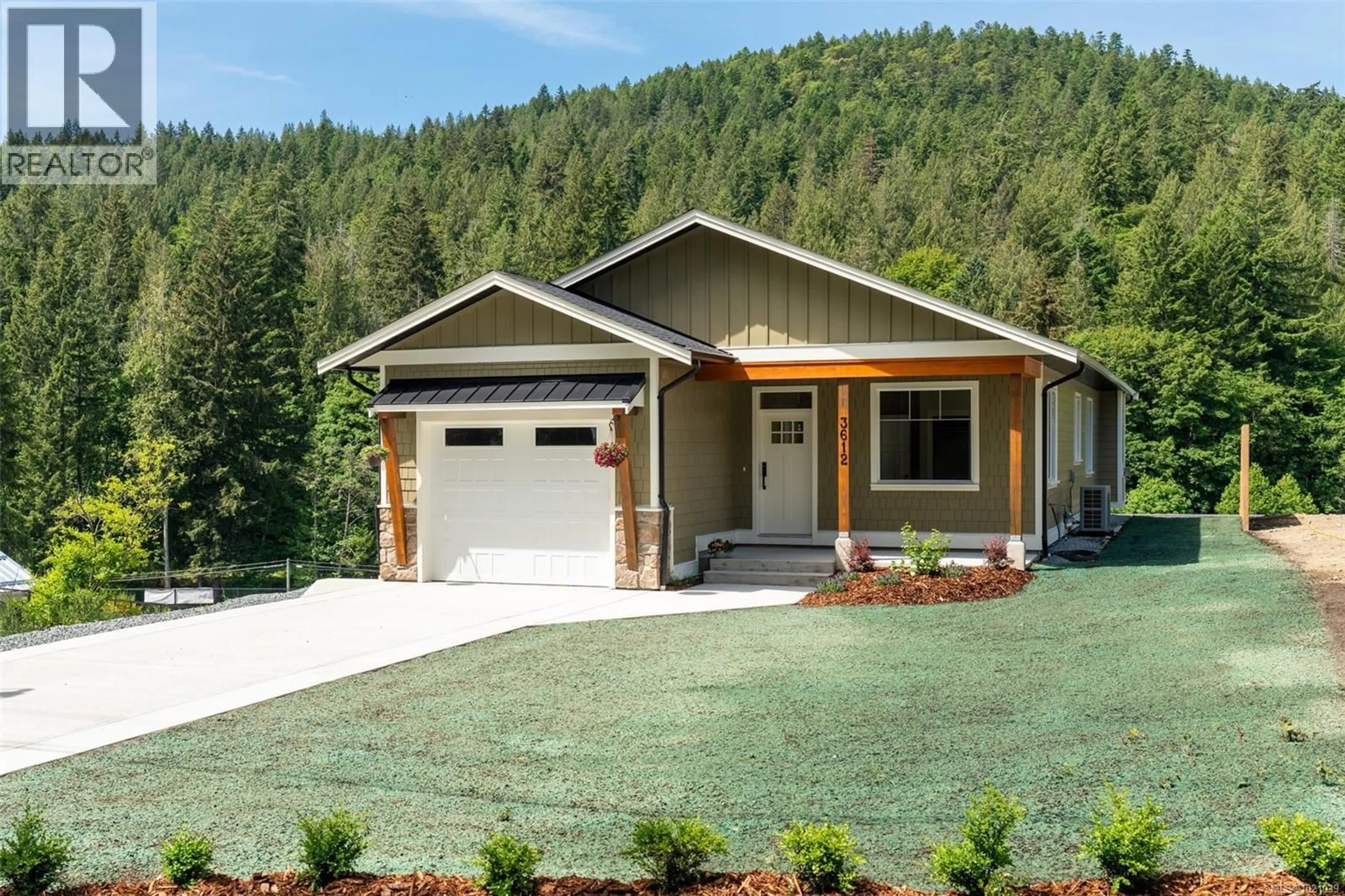 Home with vinyl exterior material, unknown for 3612 PRINCESS AVENUE, Cobble Hill British Columbia V8H0A4