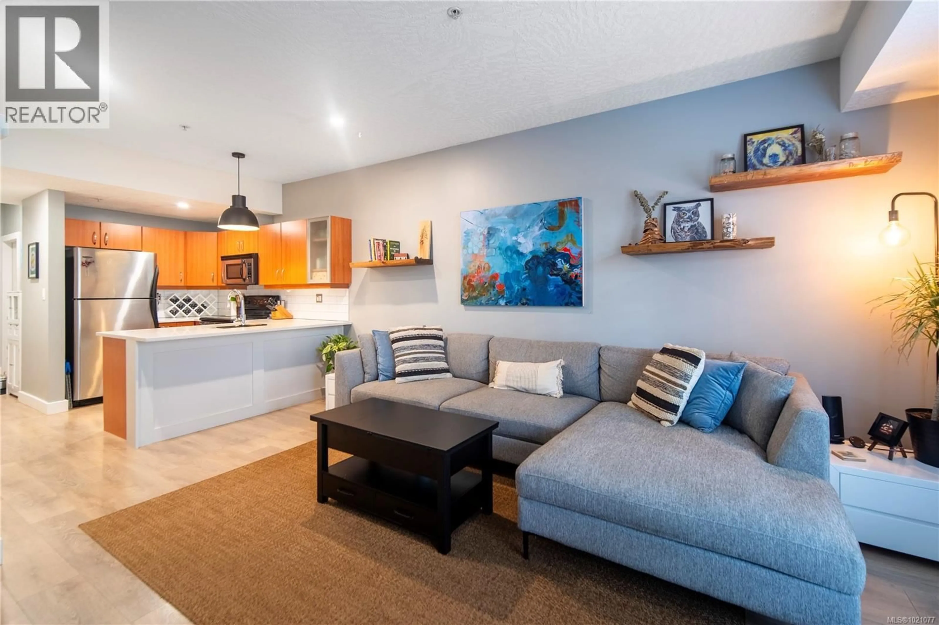 Living room with furniture, unknown for 105 - 2747 JACKLIN ROAD, Langford British Columbia V9B3X7